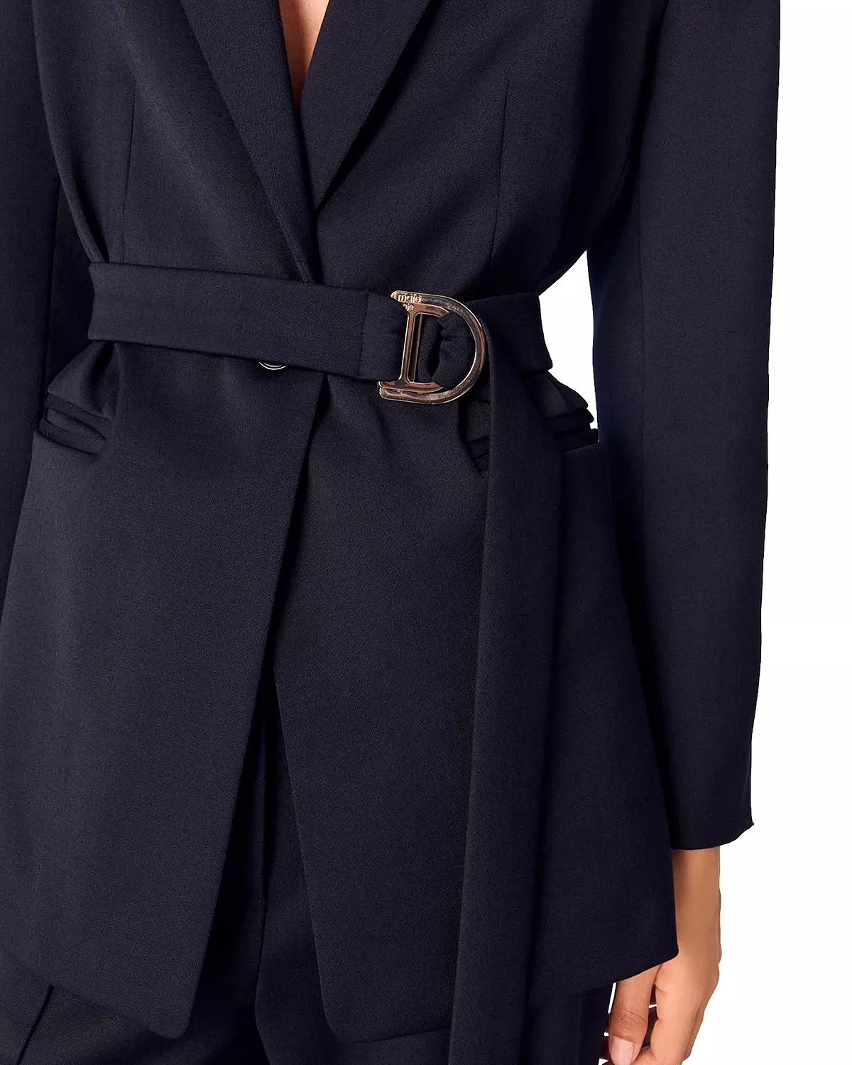 Villeplisse Belted Satin Lapel Blazer - 5