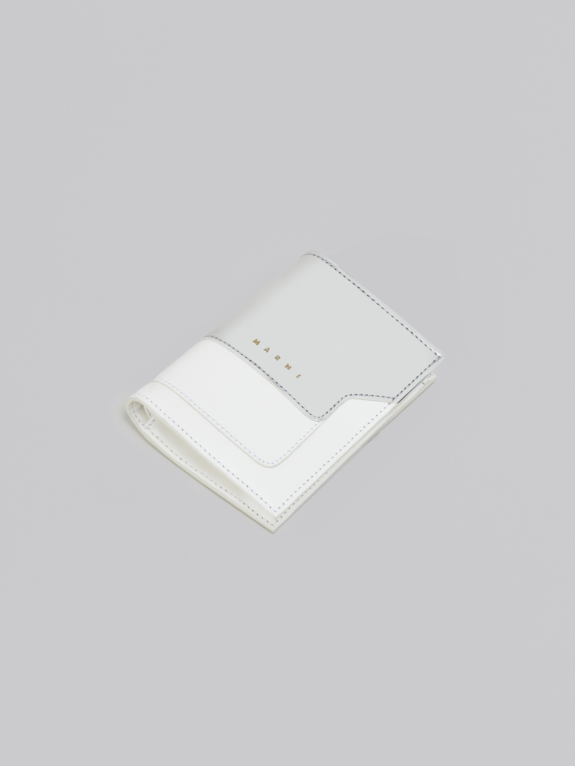 WHITE AND SILVER LEATHER BI-FOLD WALLET - 5