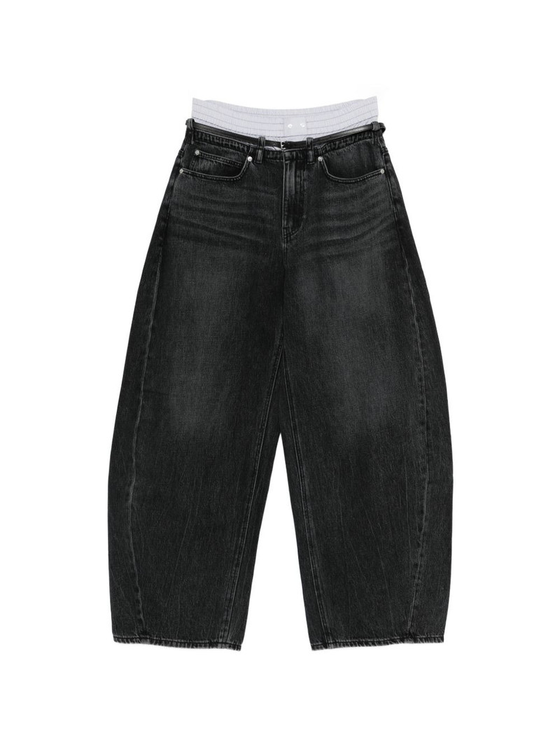 belt-loop belted jeans 1