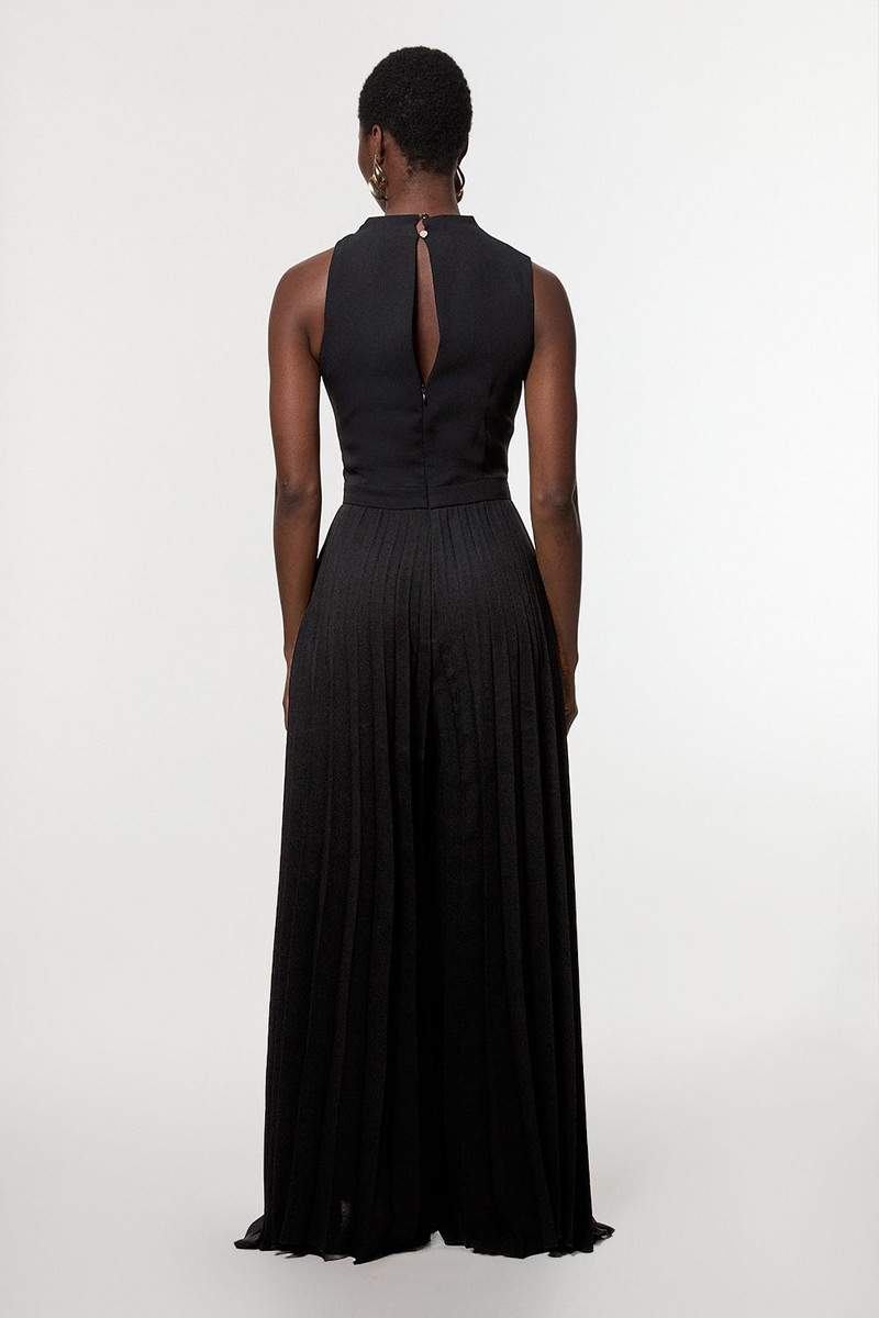 Soft Tailored Halter Neck Pleated Jumpsuit 5