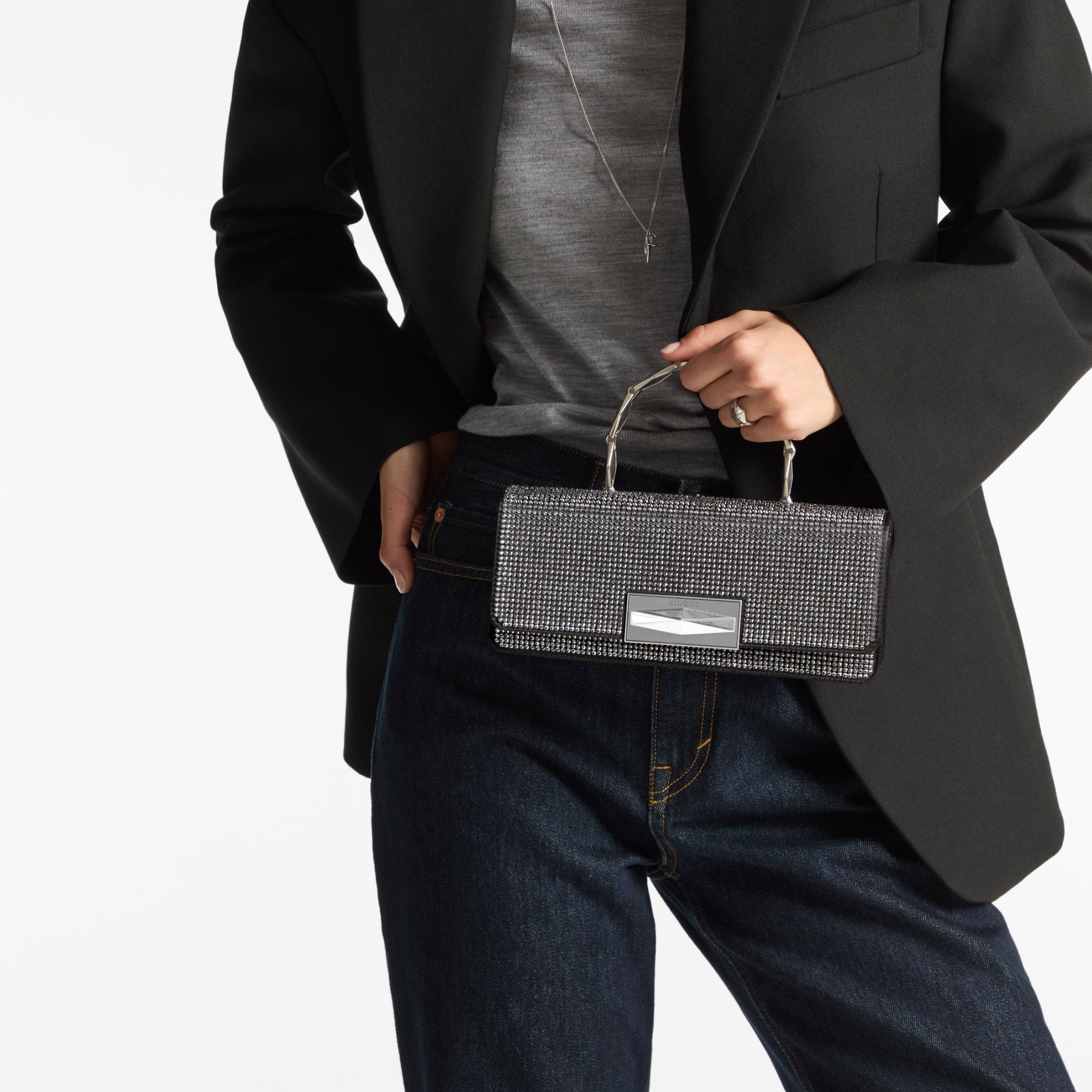 Diamond Chain Top Handle
Black Crystal Top Handle Bag - 3