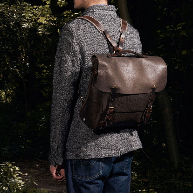 ECLAIR L POSTMAN BAG  -  AMBER BROWN 6