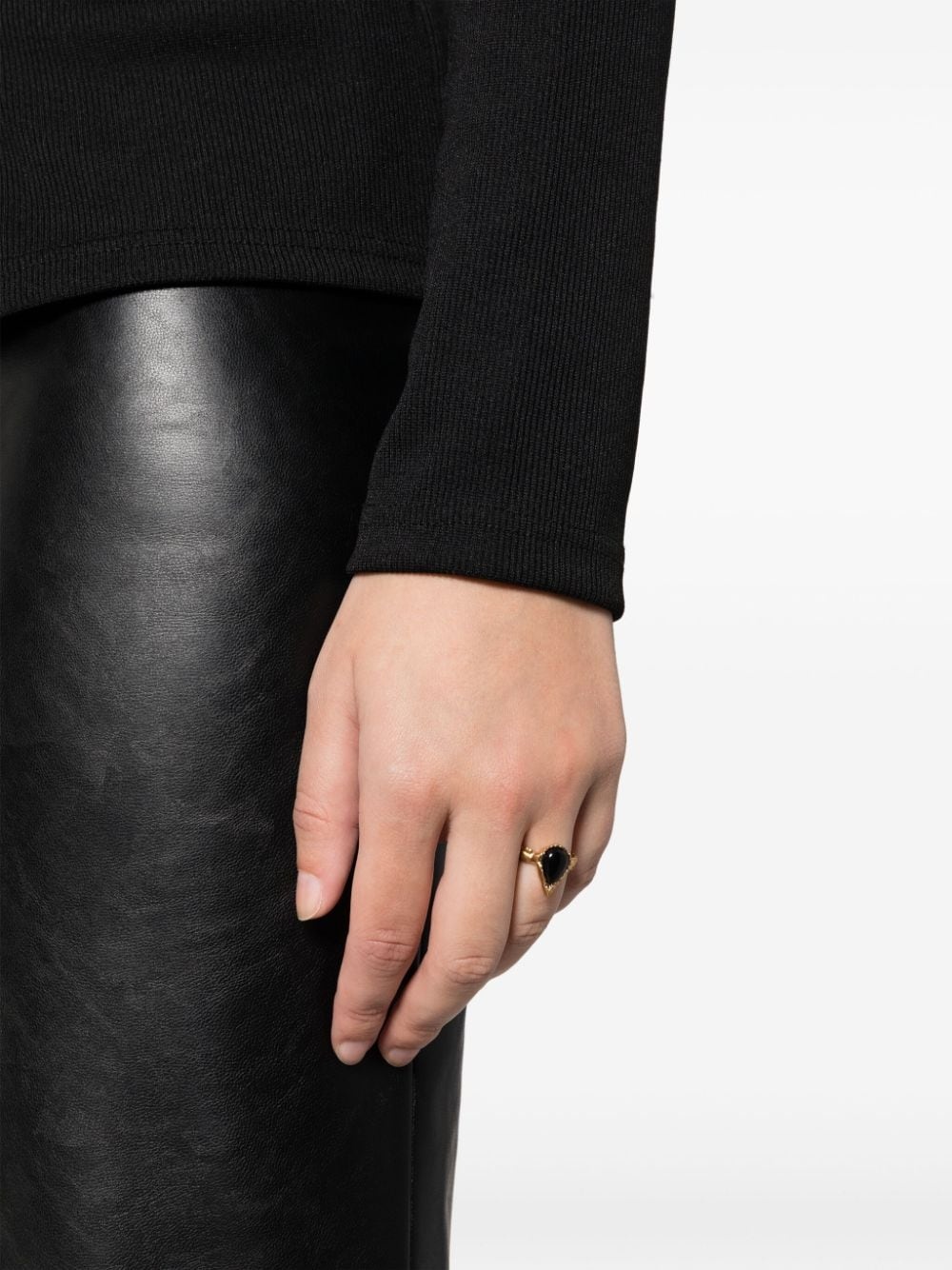 The Teardrop of the Night onyx ring - 2