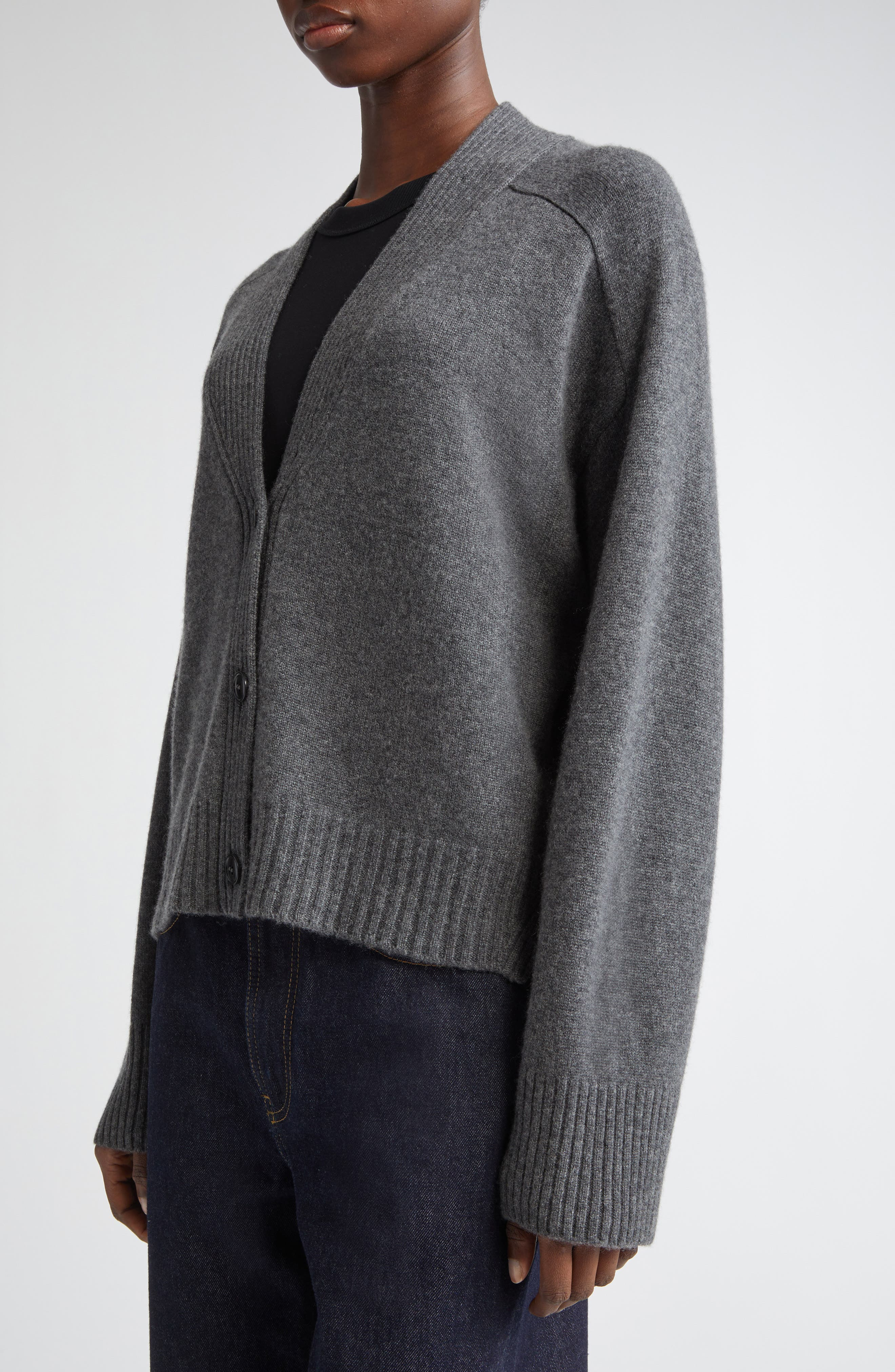 LOULOU DE SAISON Kaia Cashmere V-neck Cardigan in Anthracite Melange at Nordstrom - 4