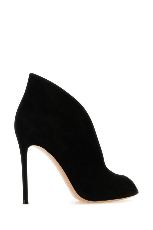 Black suede Vamp pumps - 3