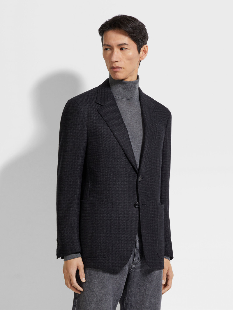 BLACK OASI CASHMERE JACKET 4