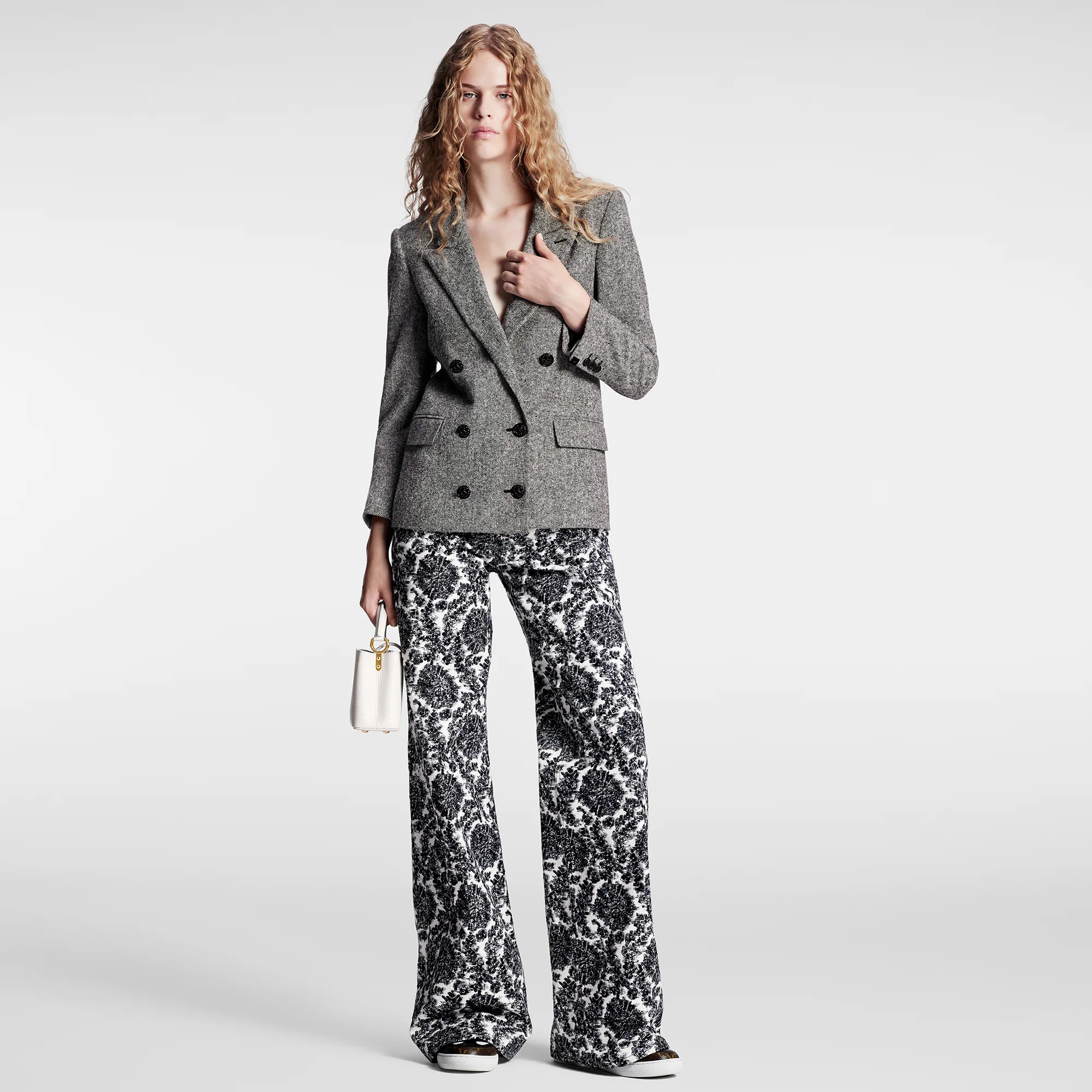 Sequin Flower Print Jeans - 4