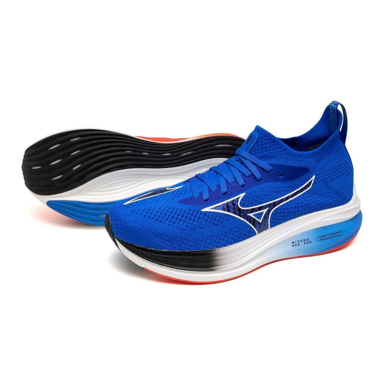 Unisex Mizuno Neo Zen Oni Pack Running Shoe - 6