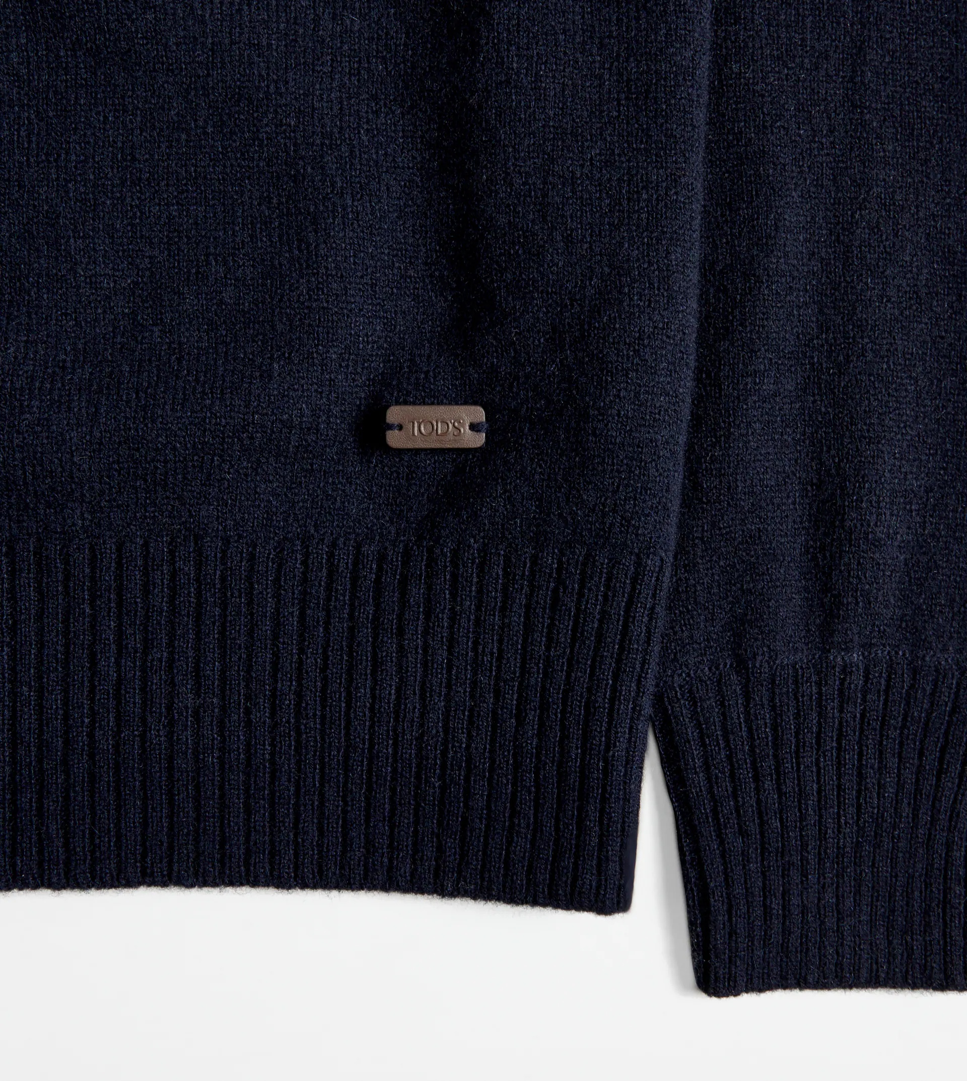 CASHMERE BLEND ROUND-NECK PULLOVER - BLUE - 2