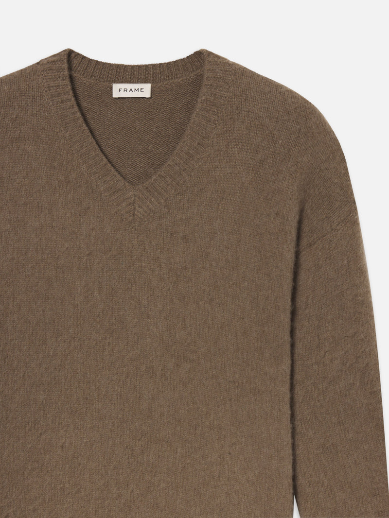 FRAME Brushed Cashmere V-neck Sweater outlook
