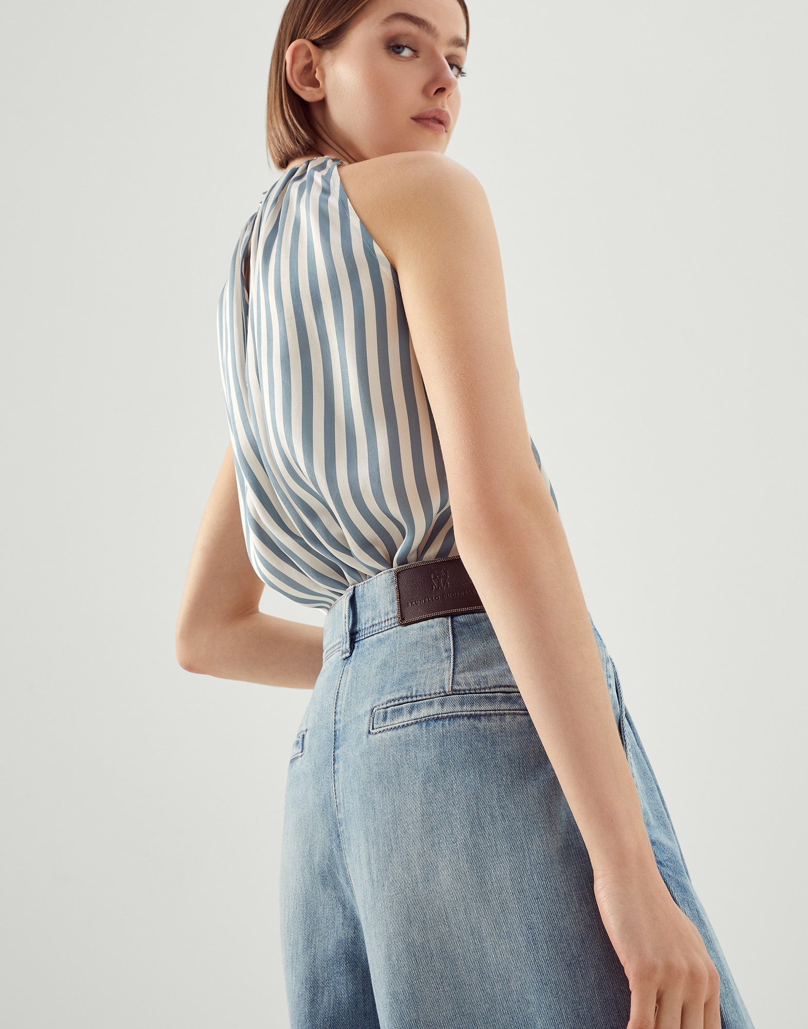 Soft denim extra-wide trousers with shiny patch - 3