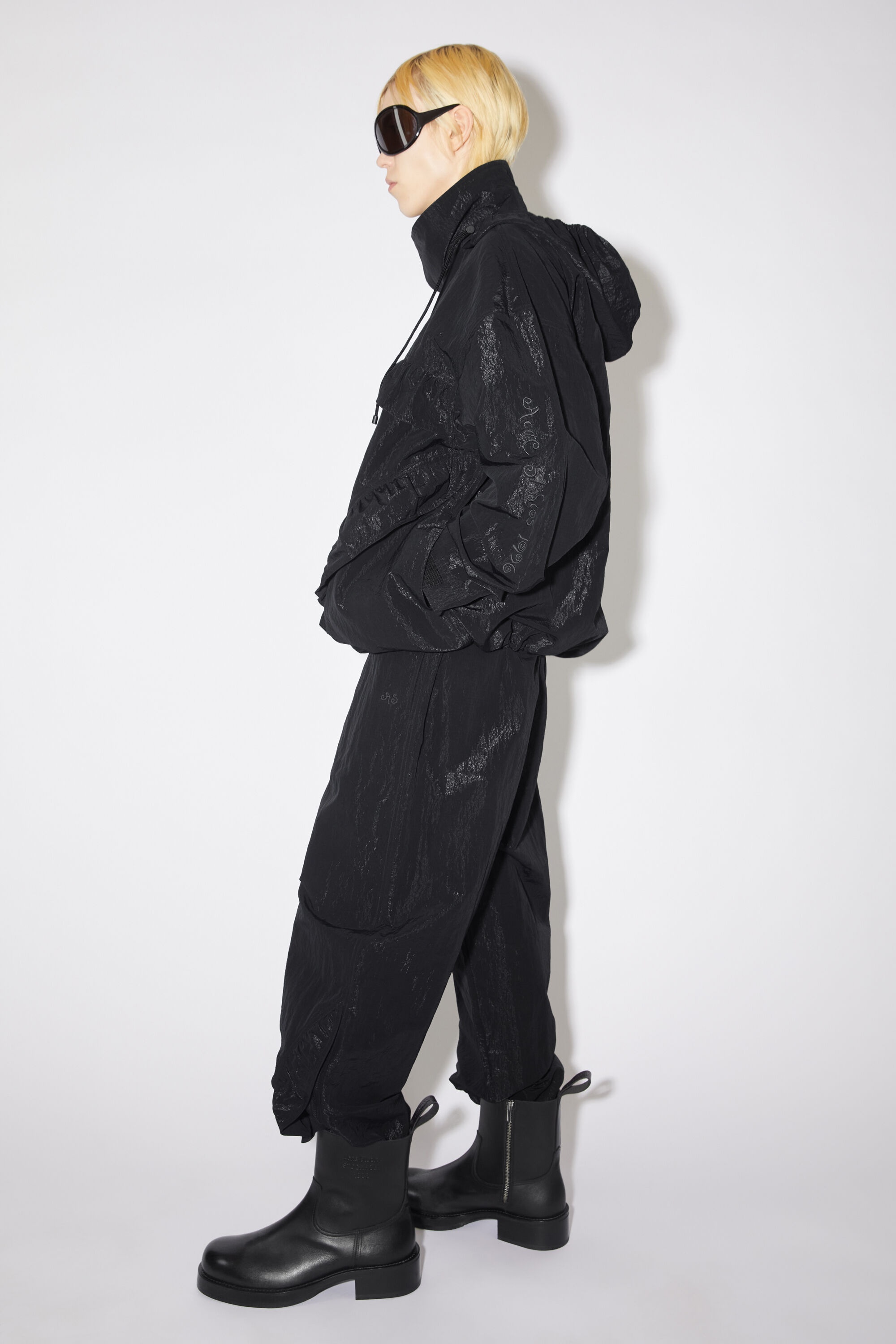 Embroidered nylon jacket - Stone black - 4