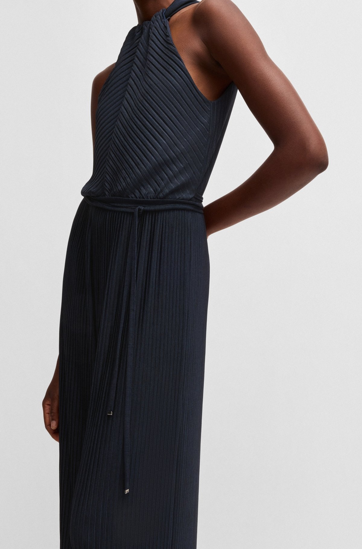 SLEEVELESS JUMPSUIT WITH PLISSÉ PLEATS AND TIE BELT - 6
