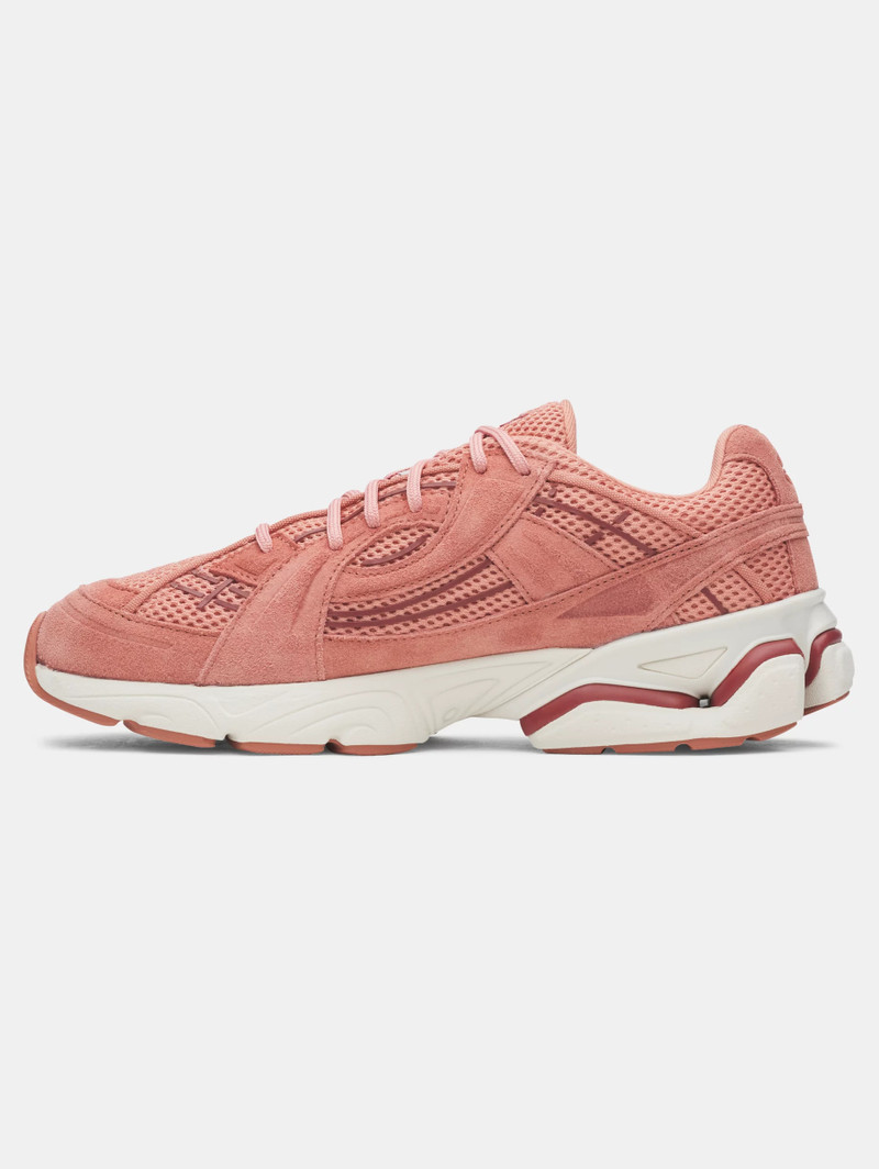 Under Armour UA Sola Suede outlook