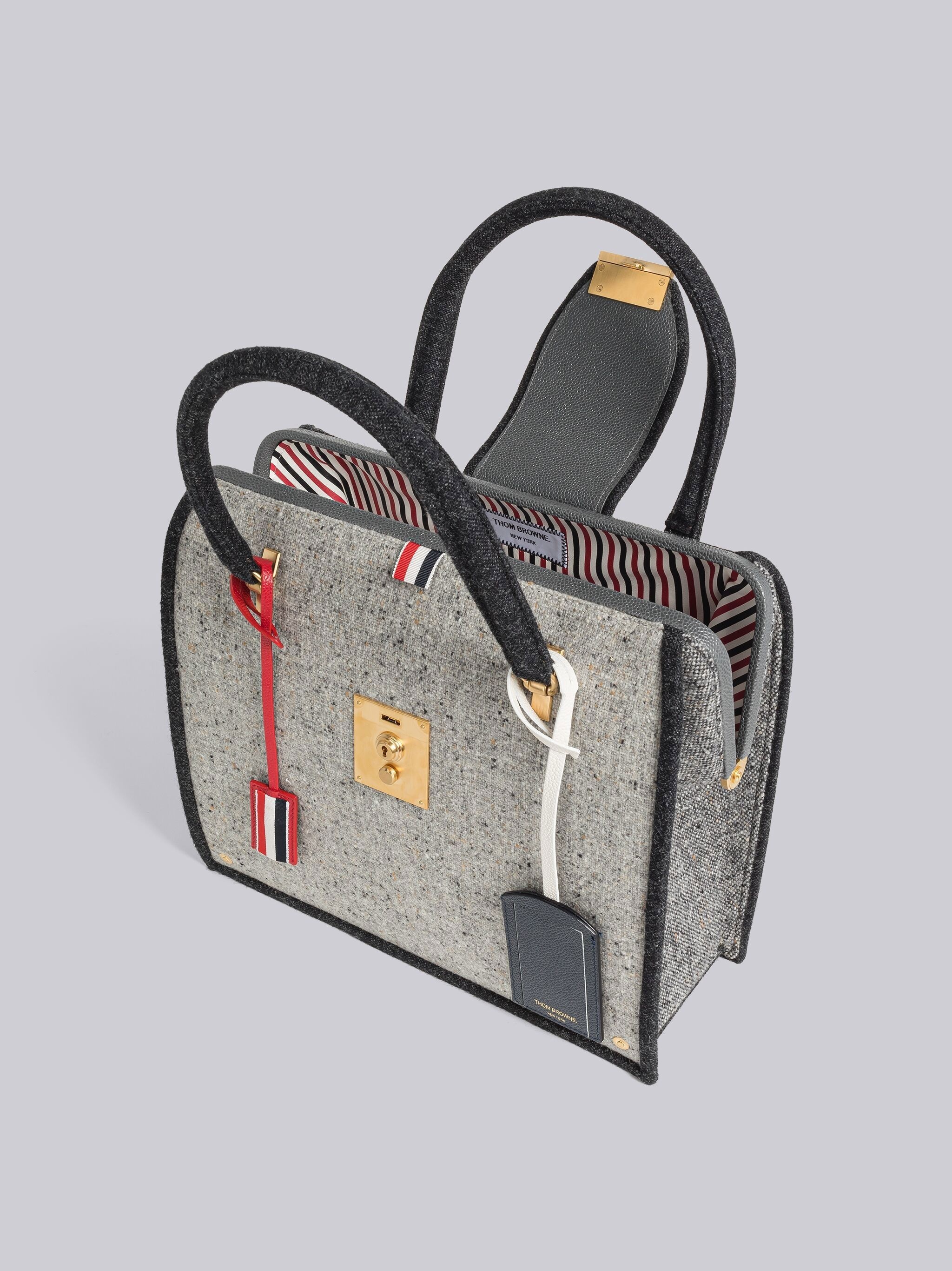 Fun-Mix Solid Donegal Mrs. Thom Bag - 5