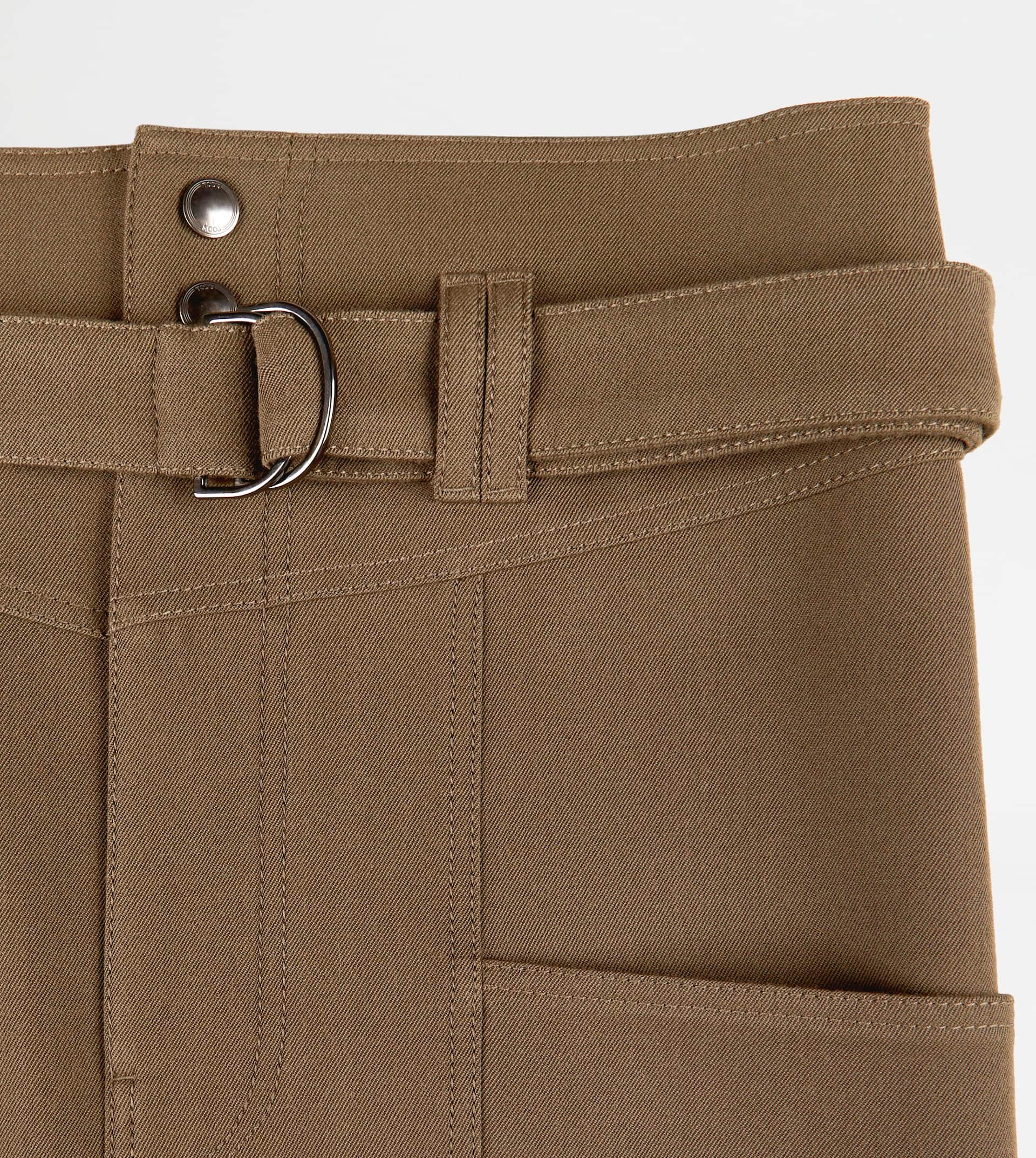 SKIRT IN WOOL - GREEN - 9