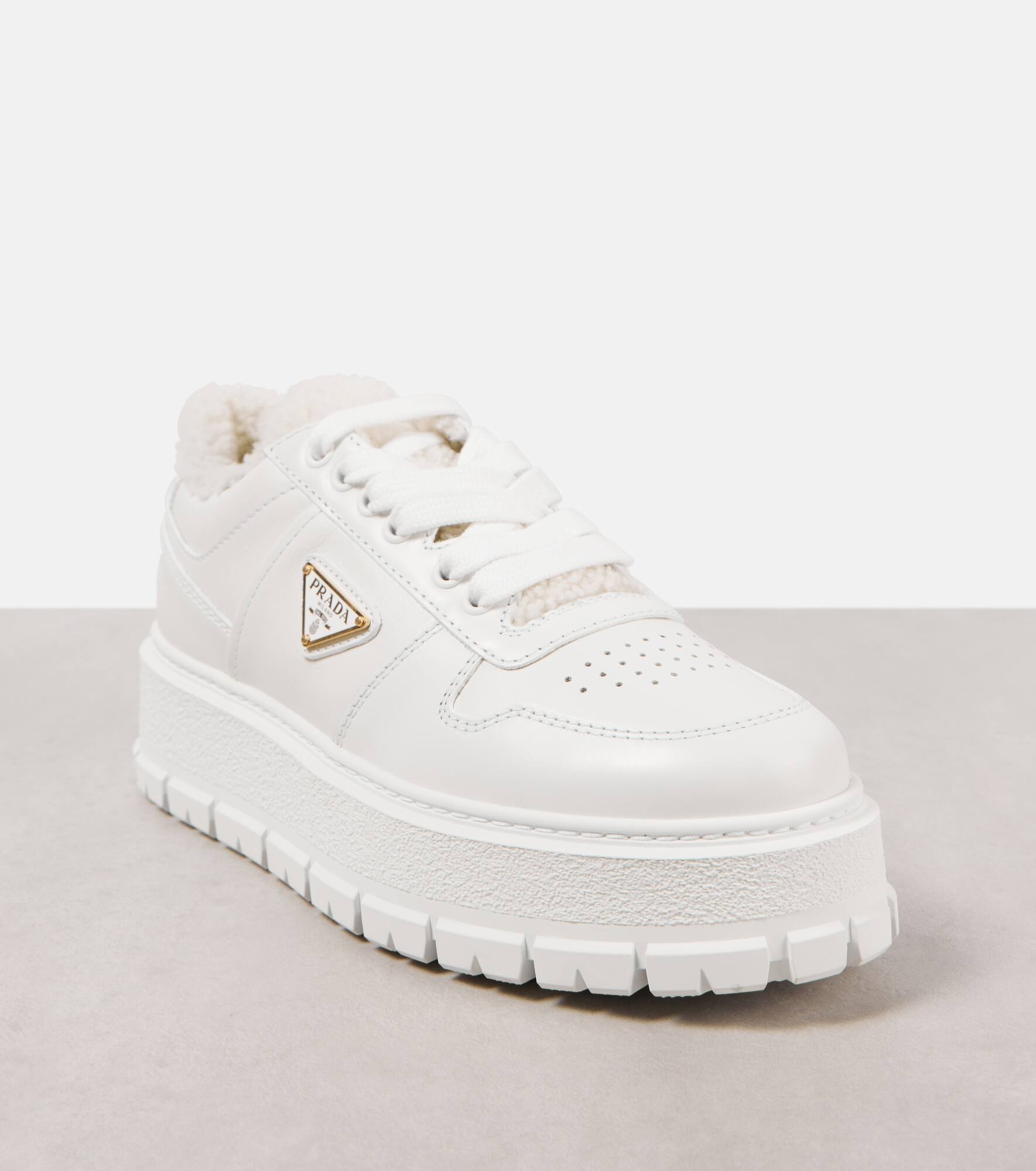 Shearling-lined platform leather sneakers - 5