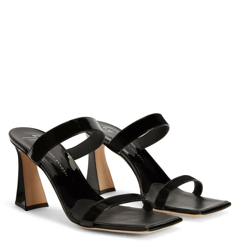 Giuseppe Zanotti Flaminia outlook