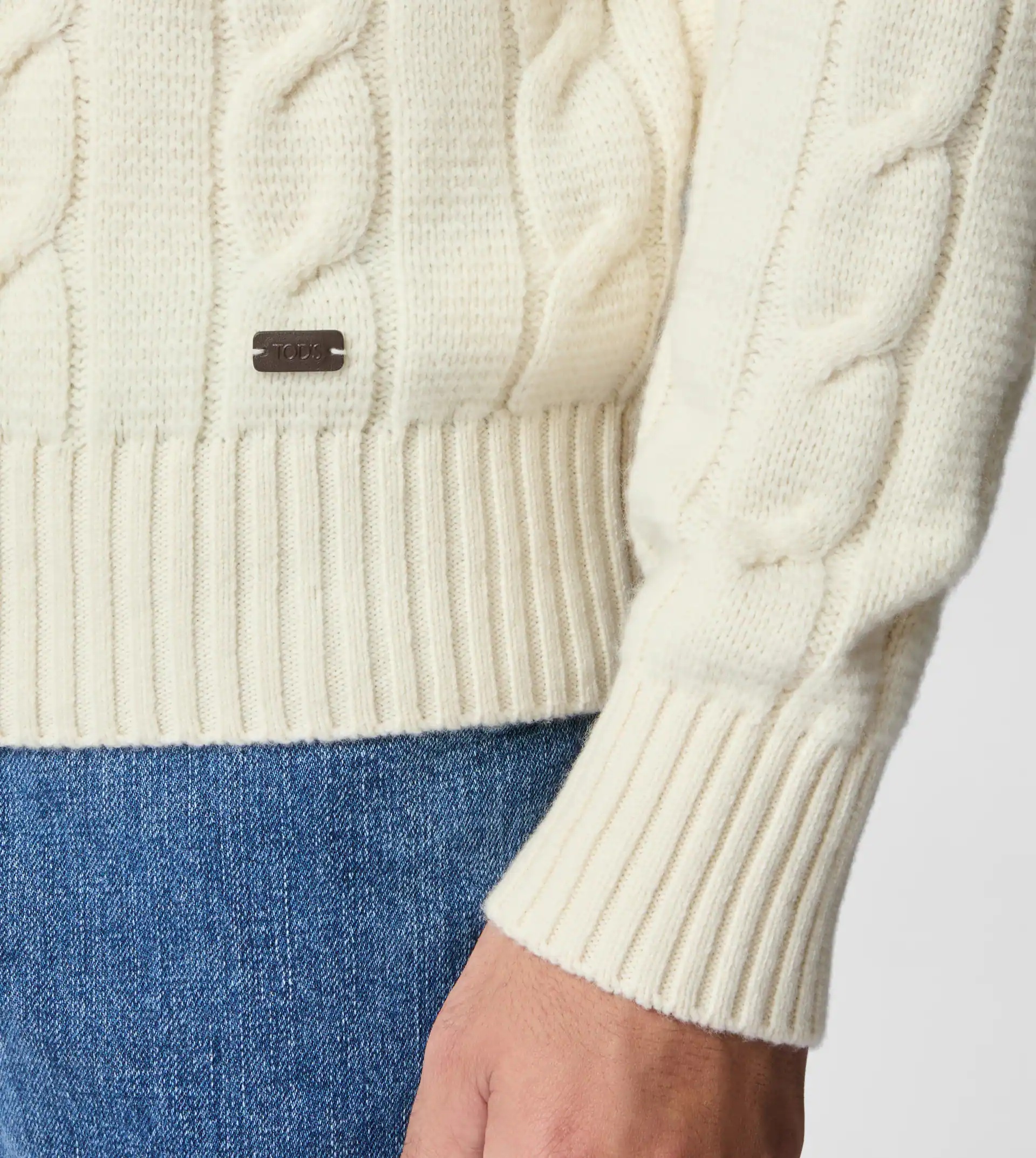 CASHMERE BLEND ROUND-NECK PULLOVER - GREY - 5