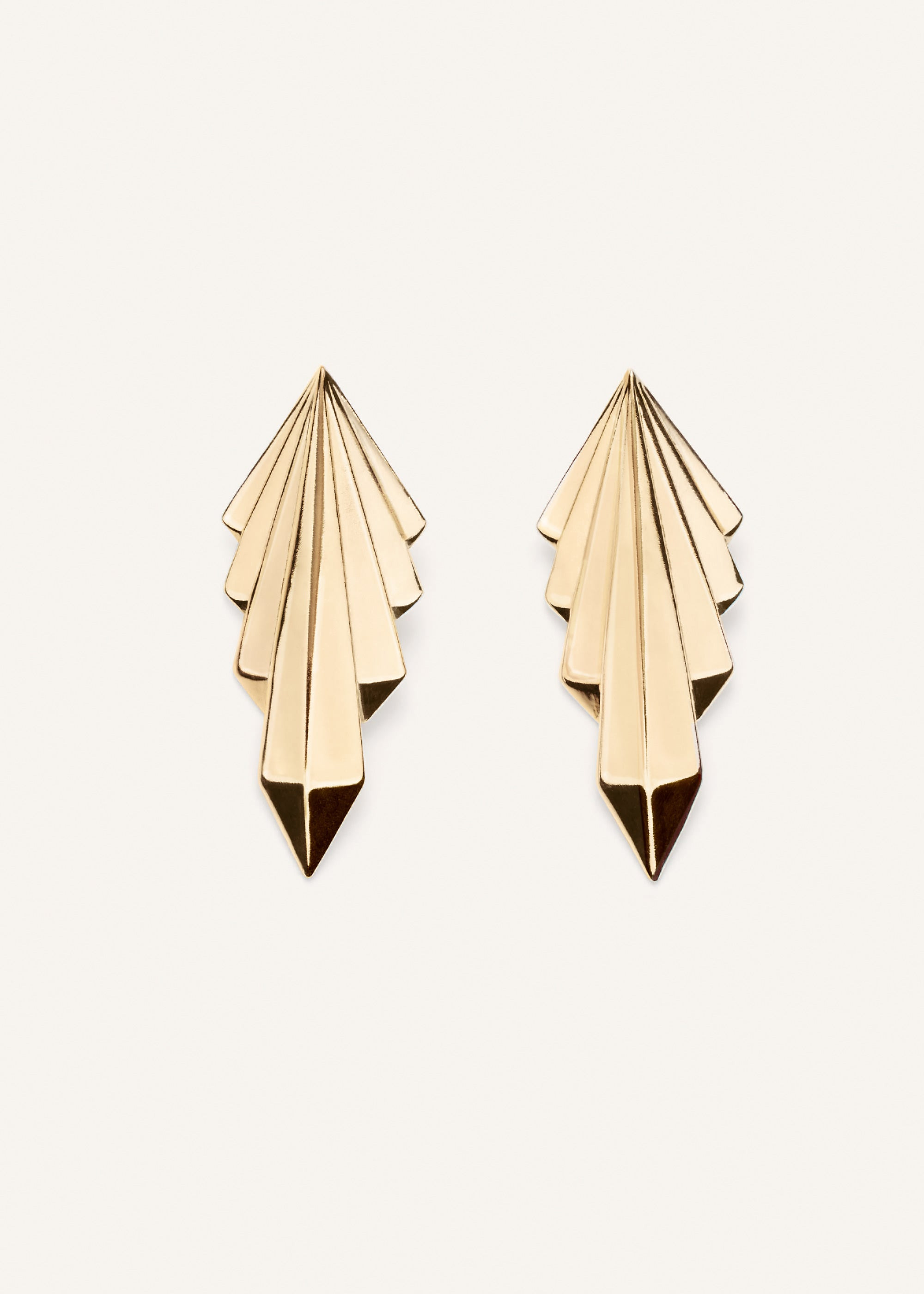Art deco chevron earrings in gold - 1