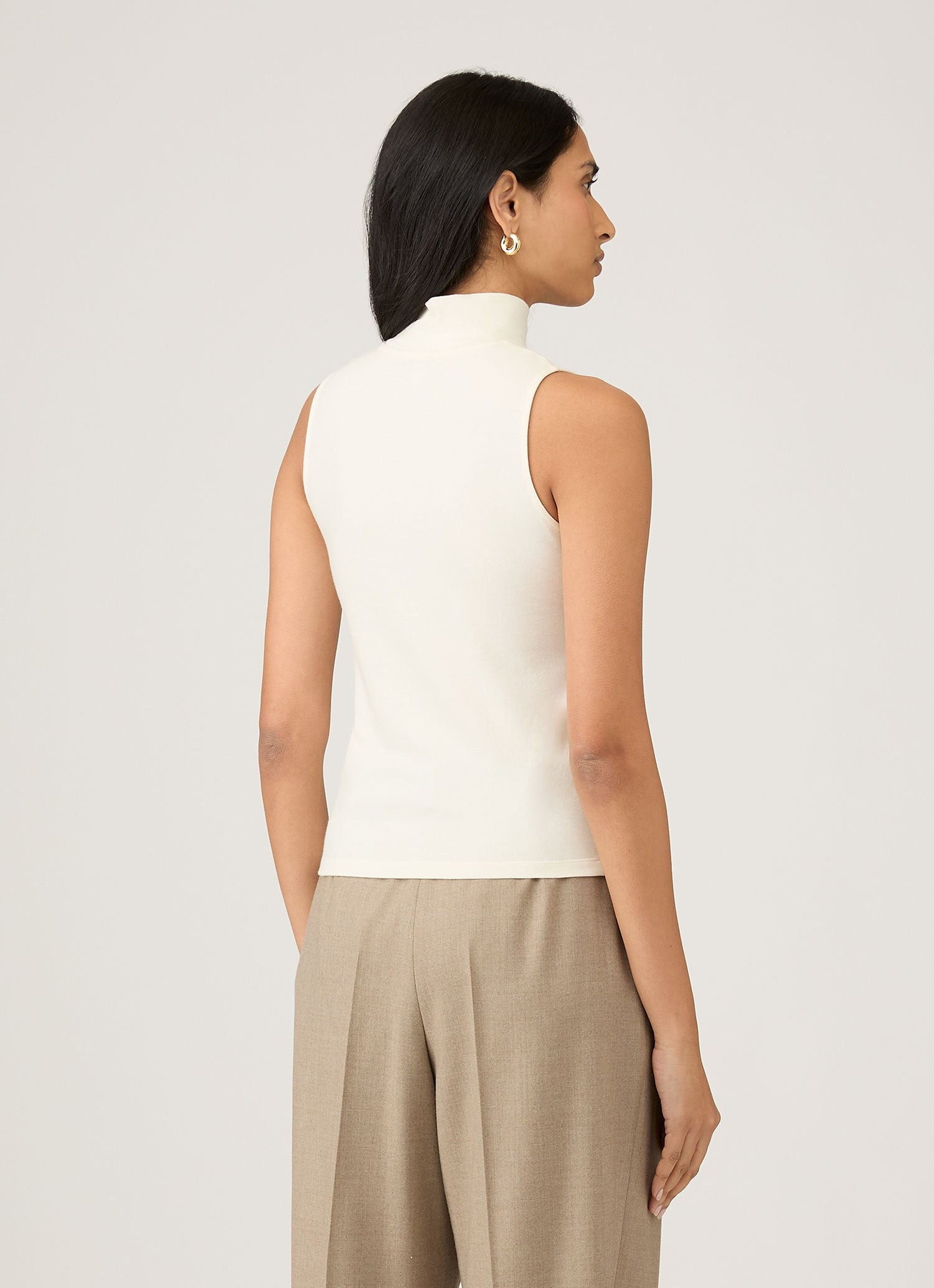 Sleeveless High Neck Top - 3