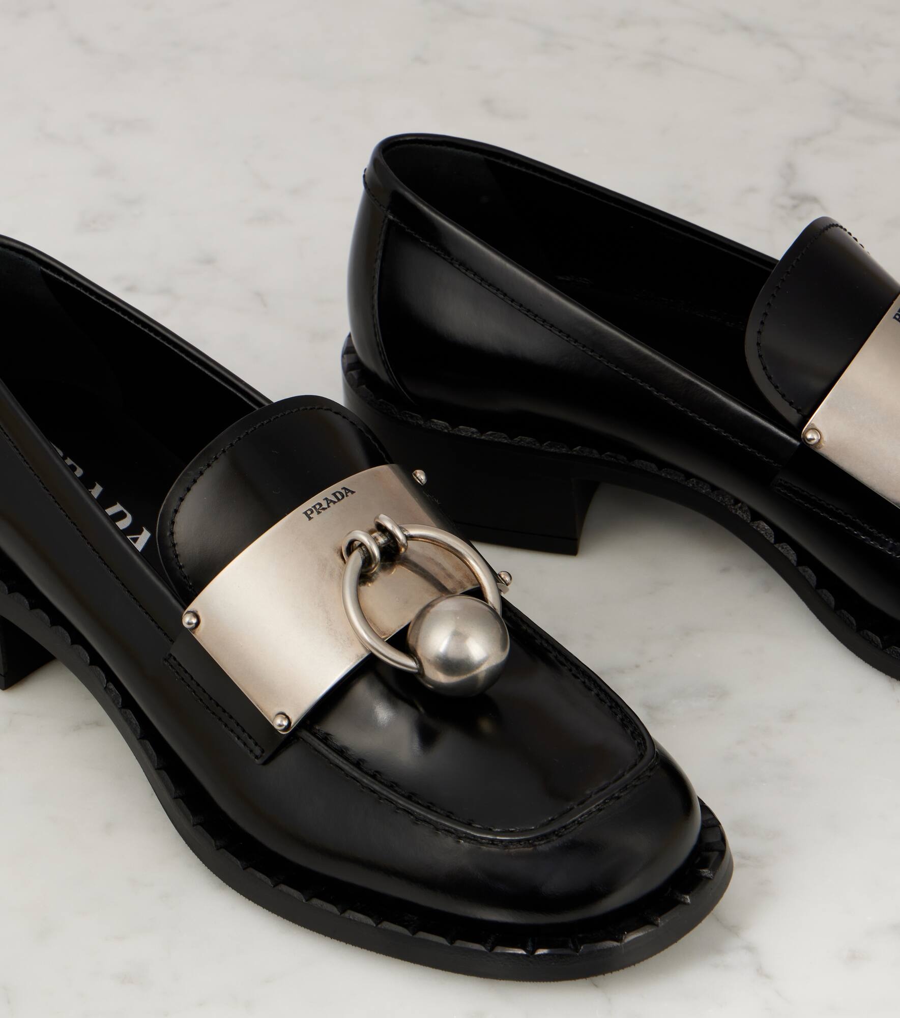 Embellished leather loafers - 5