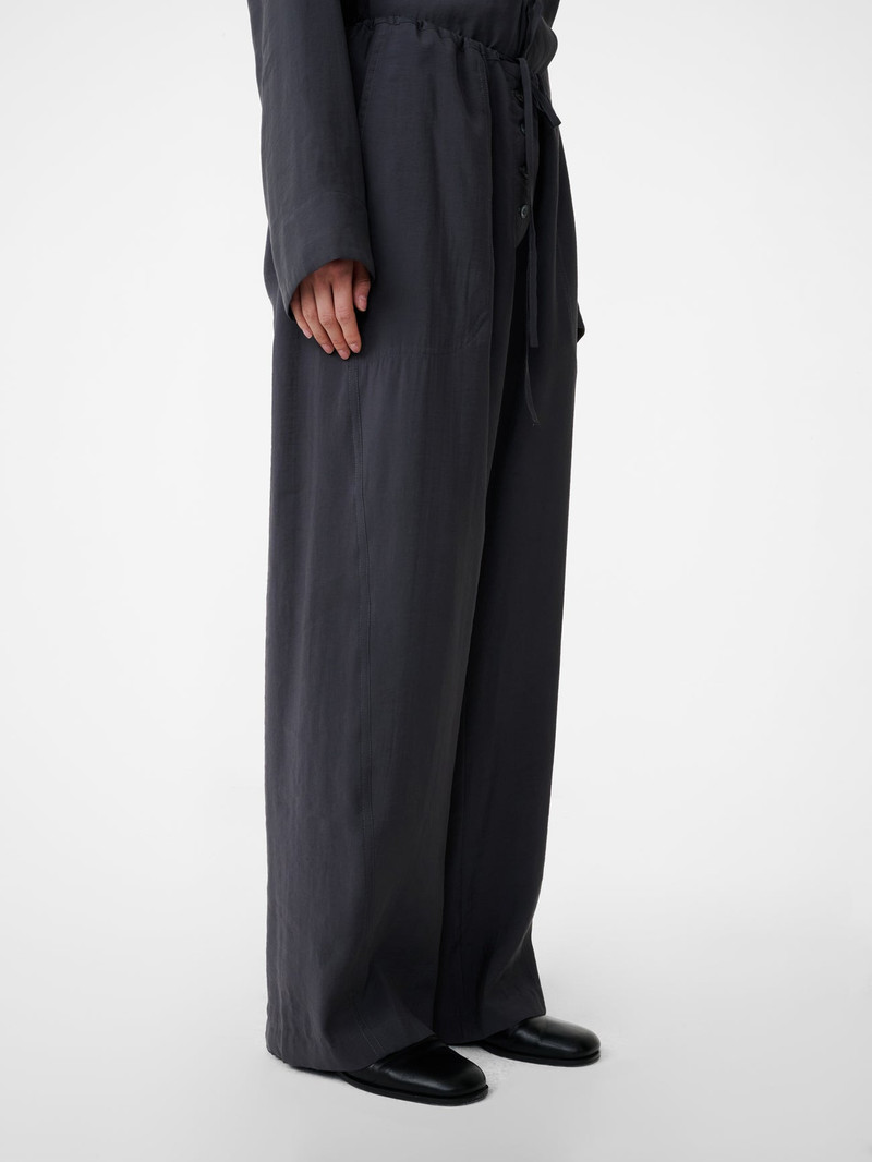 Hera Pant 6