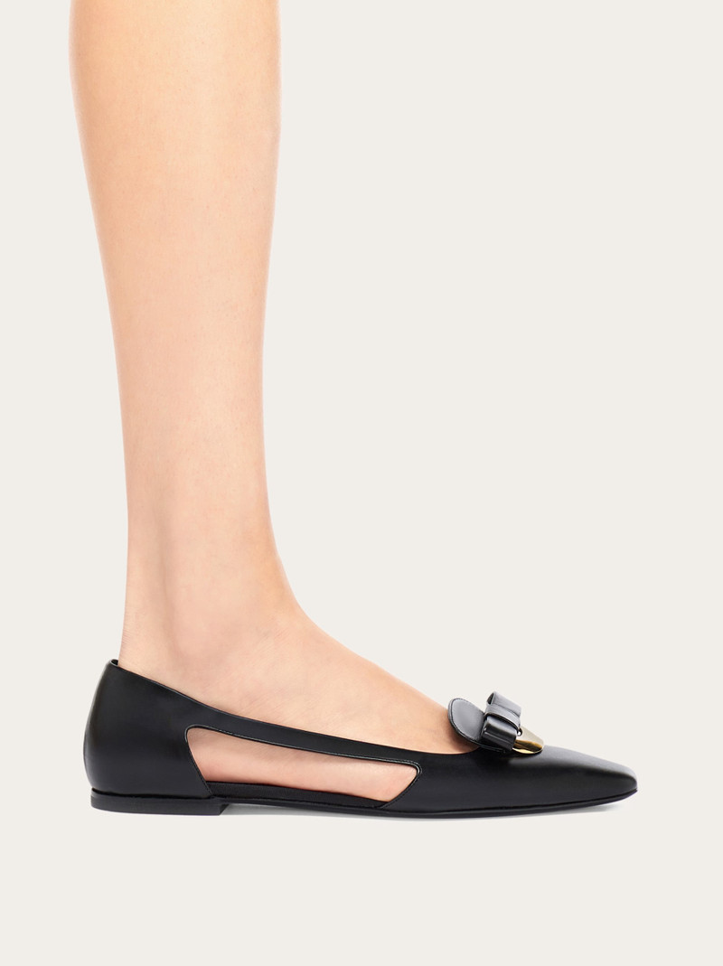FERRAGAMO Cut out ballet flat with Drop Bow ornament outlook