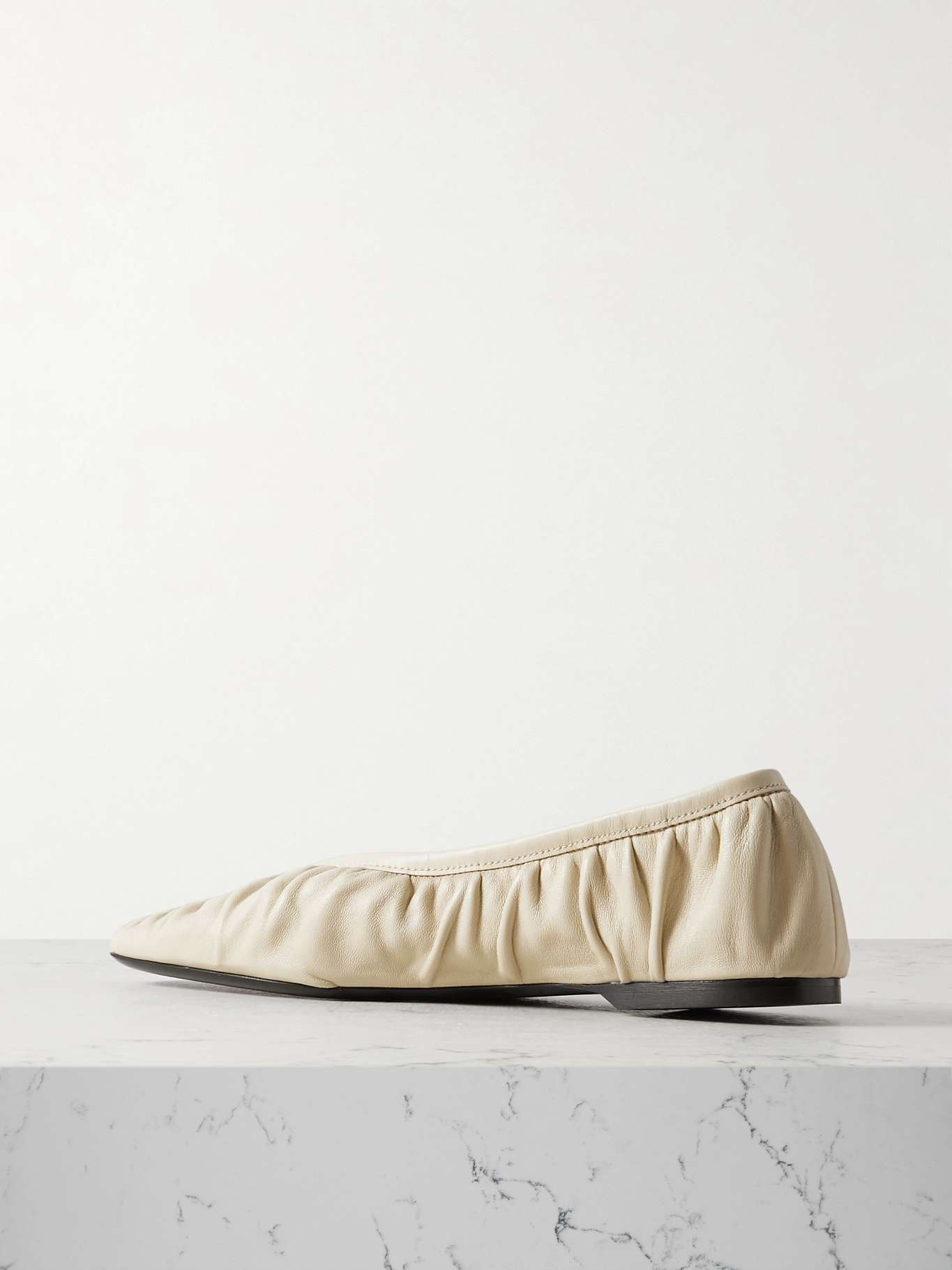 The Gathered leather ballet flats - 3