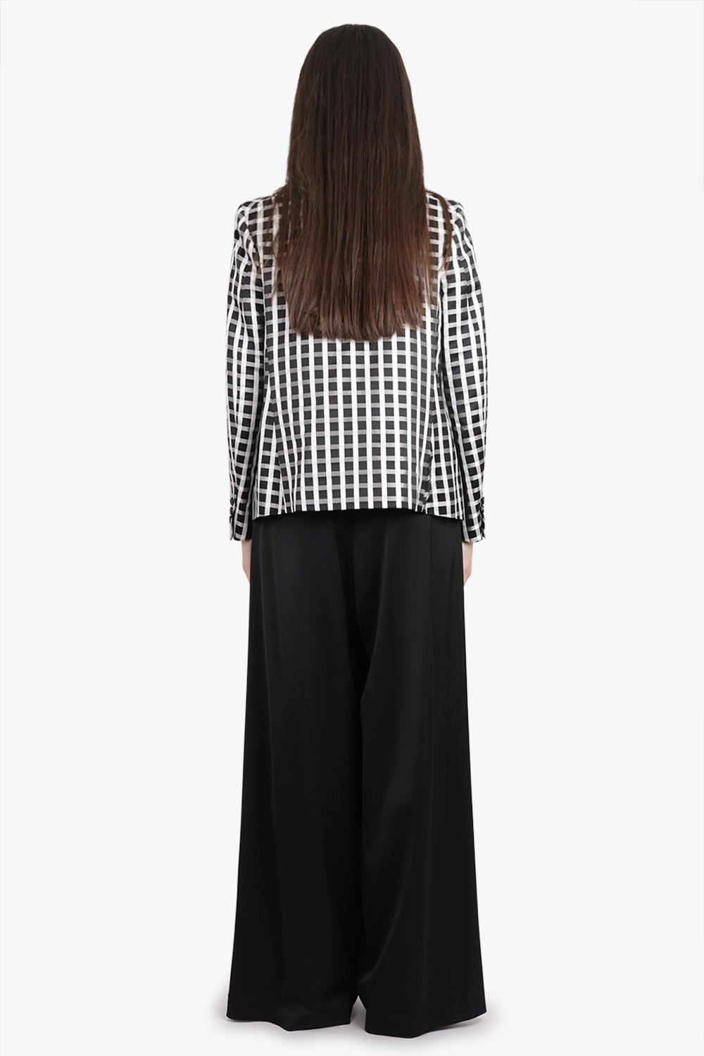 ROUND COLLAR CHECK PRINT JACKET WITH CURVED FRONT | BLACK/WHITE - 5