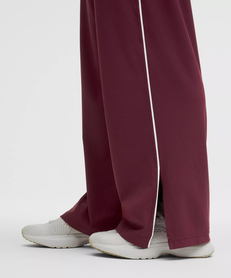 Court Rival Wide-Leg Track Pant *Regular 8