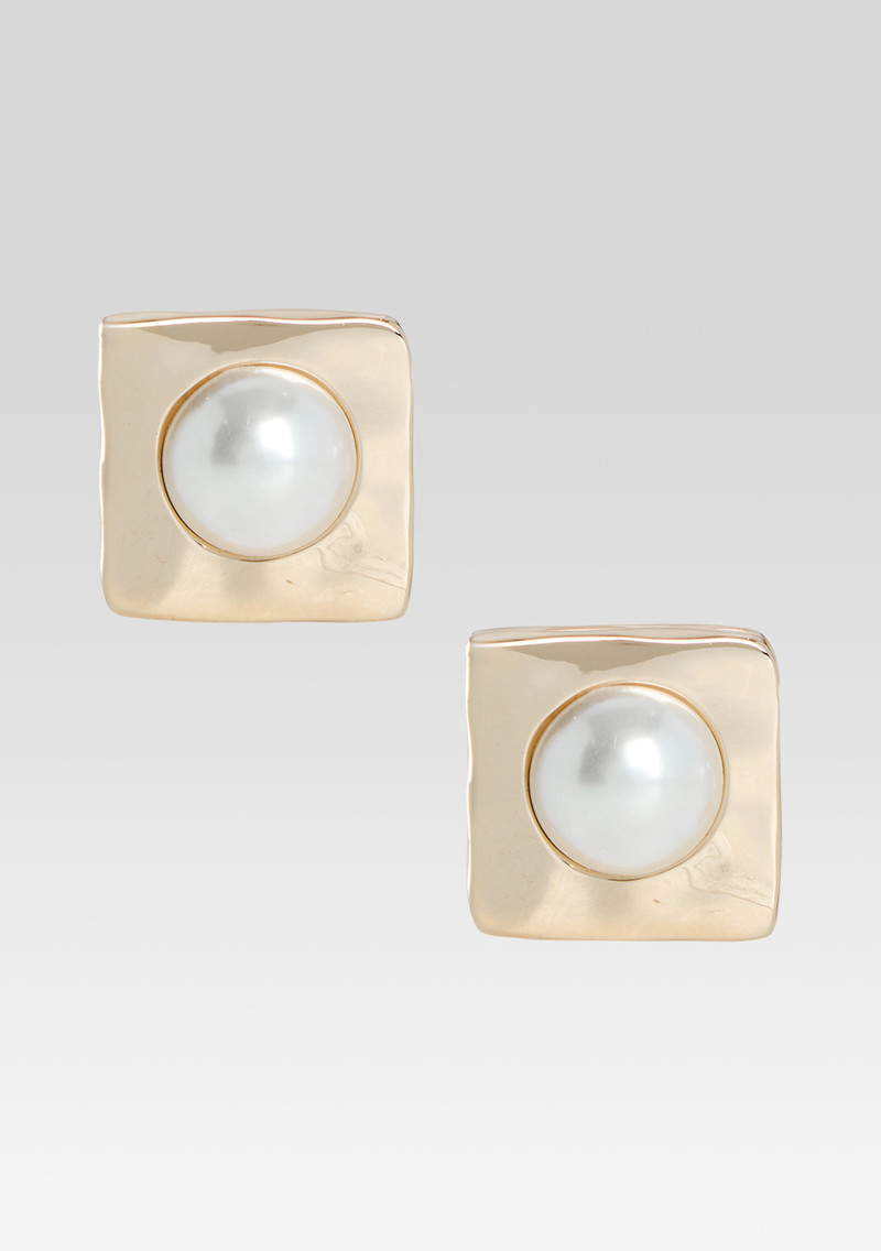 NIKKI PEARL EARRINGS 1