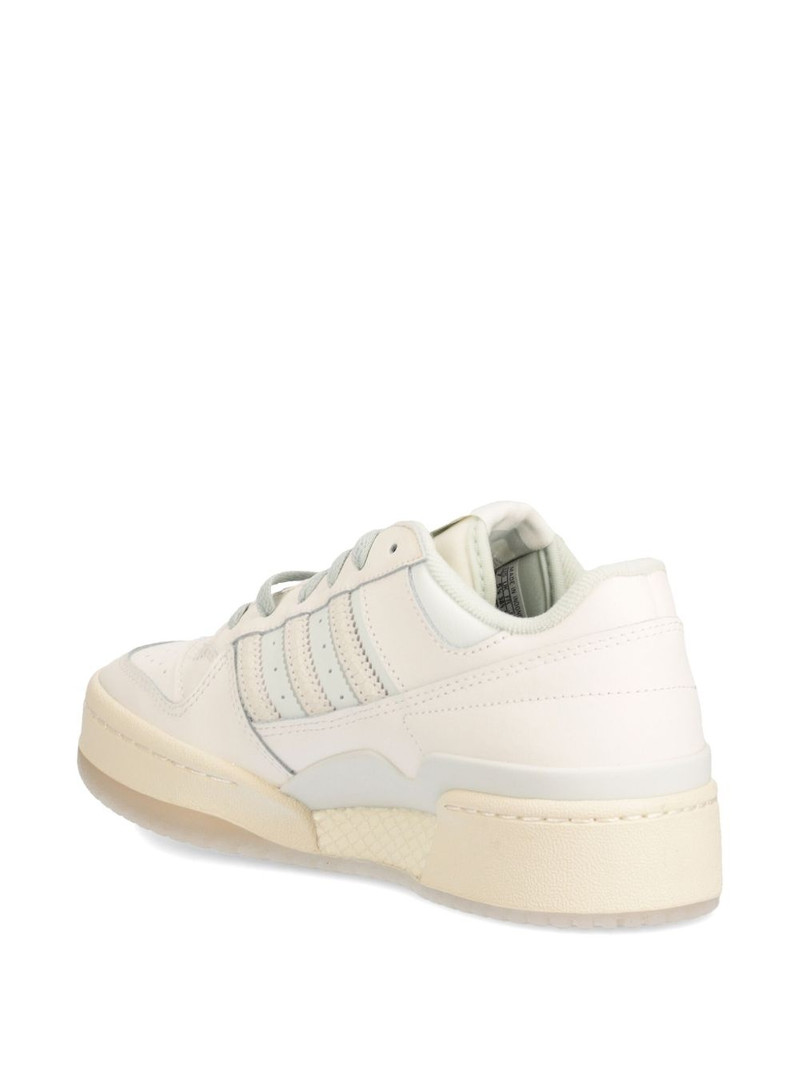 Forum sneakers 3