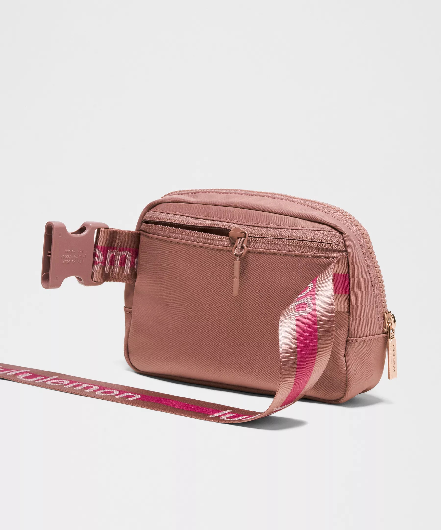 Everywhere Belt Bag 1L *Wordmark - 4