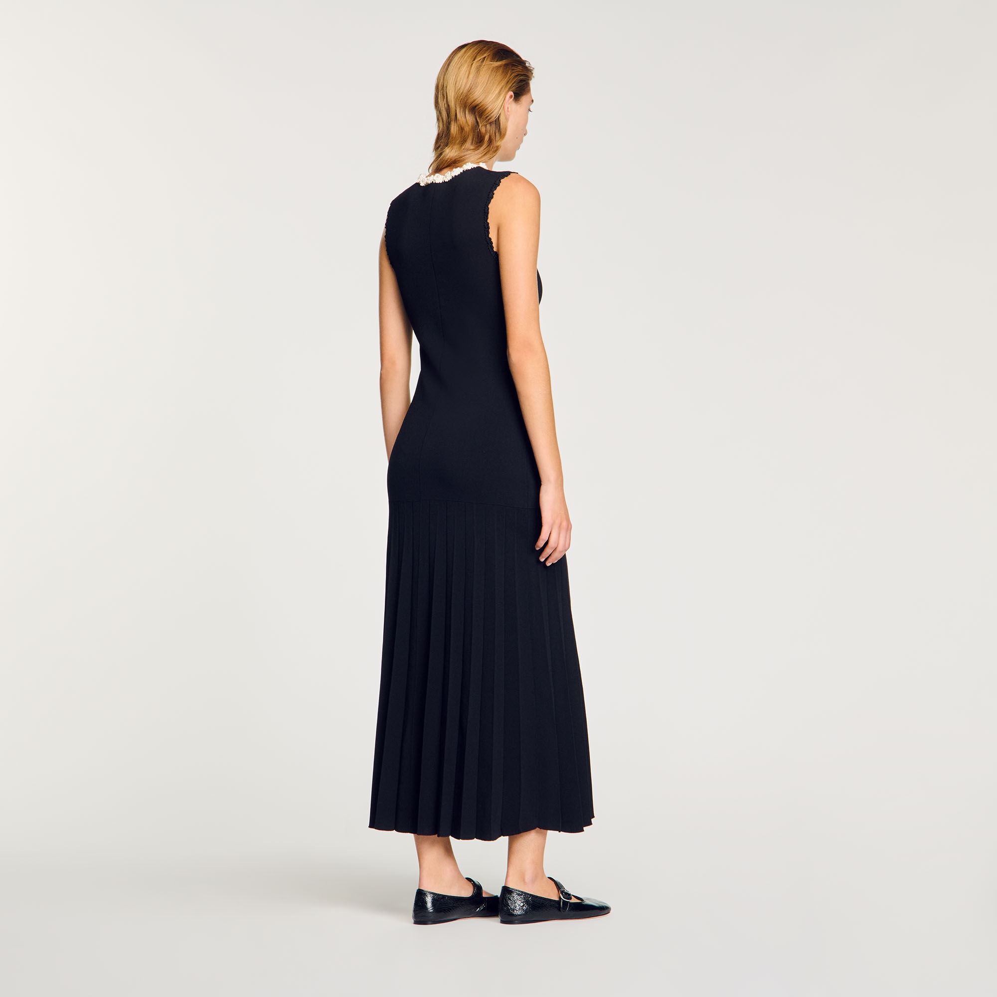 MAXI DRESS WITH CROCHET DETAILING - 5