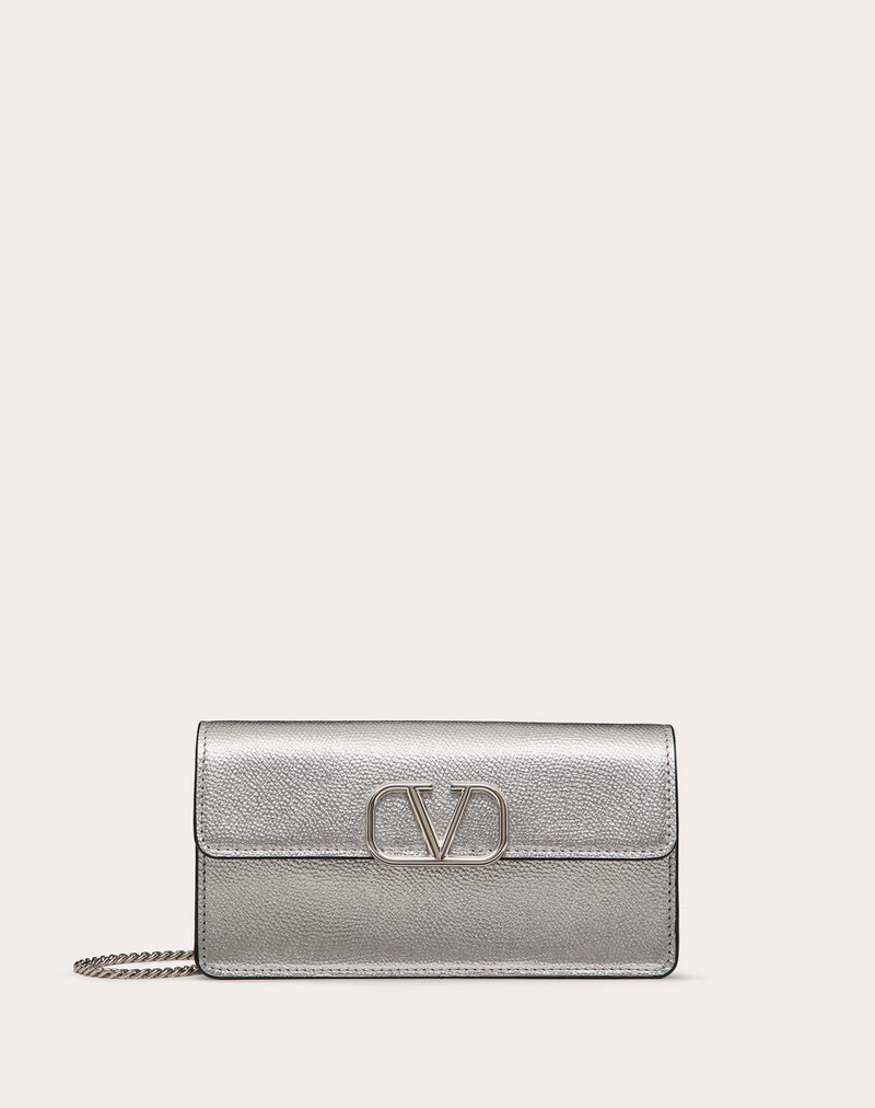 VLOGO SIGNATURE GRAINY METALLIC CALFSKIN WALLET WITH CHAIN 1