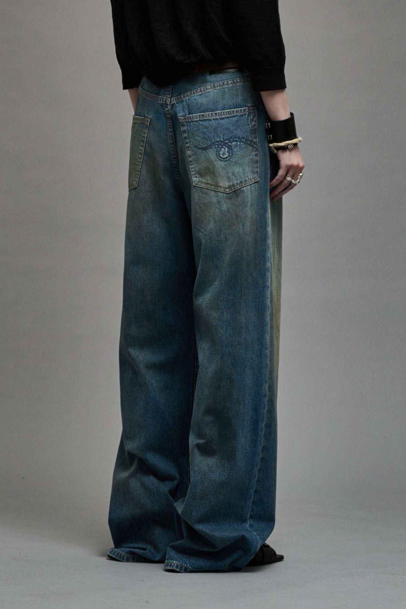 D'ARCY LOOSE JEAN - WILTON INDIGO - 6