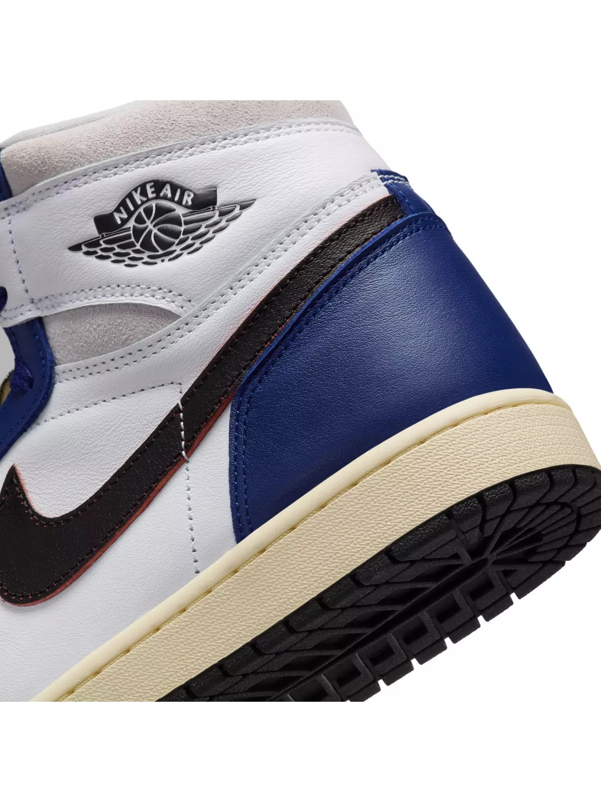 1 Retro High OG "Rare Air" Men's Shoe - 5