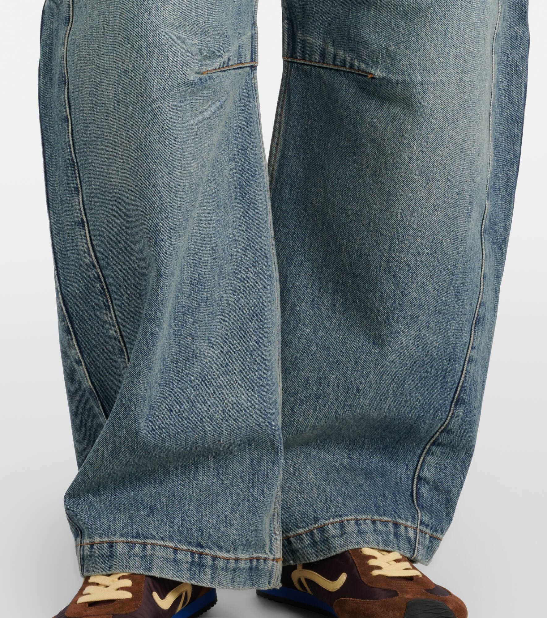 Anagram barrel-leg jeans - 5