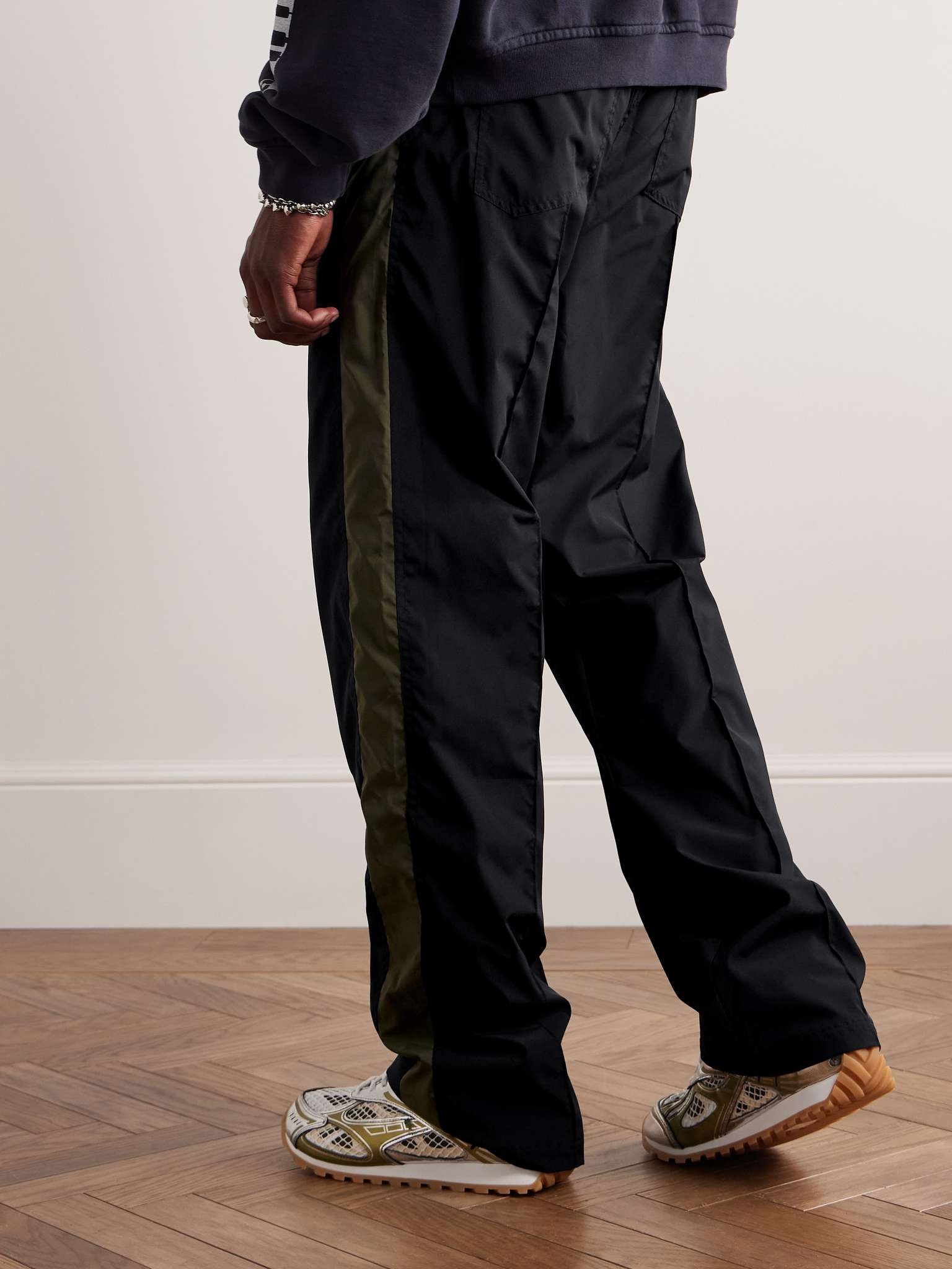 Straight-Leg Colour-Block Logo-Print Tech-Jersey Track Pants - 3