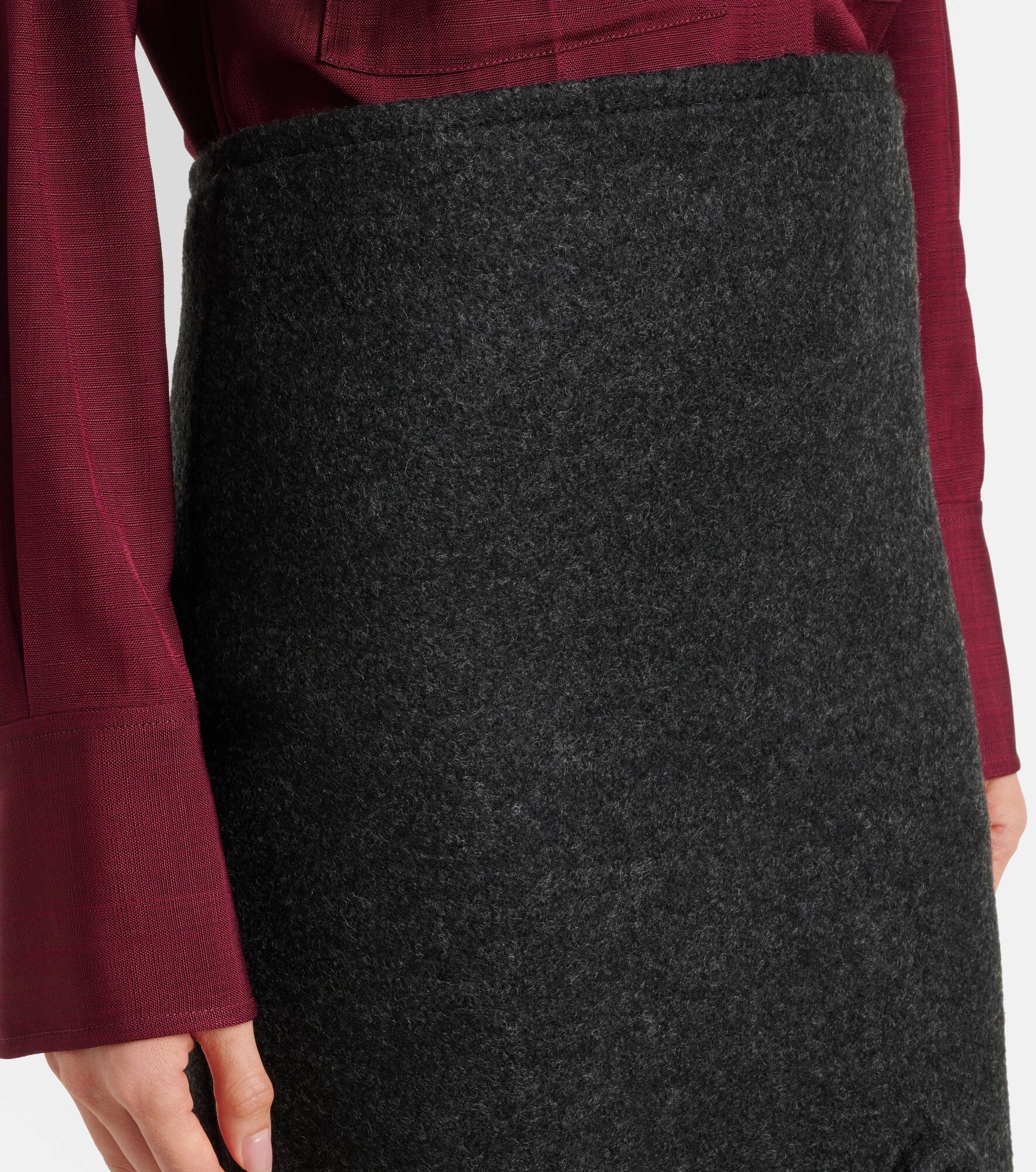Padded high-rise wool pencil skirt - 4