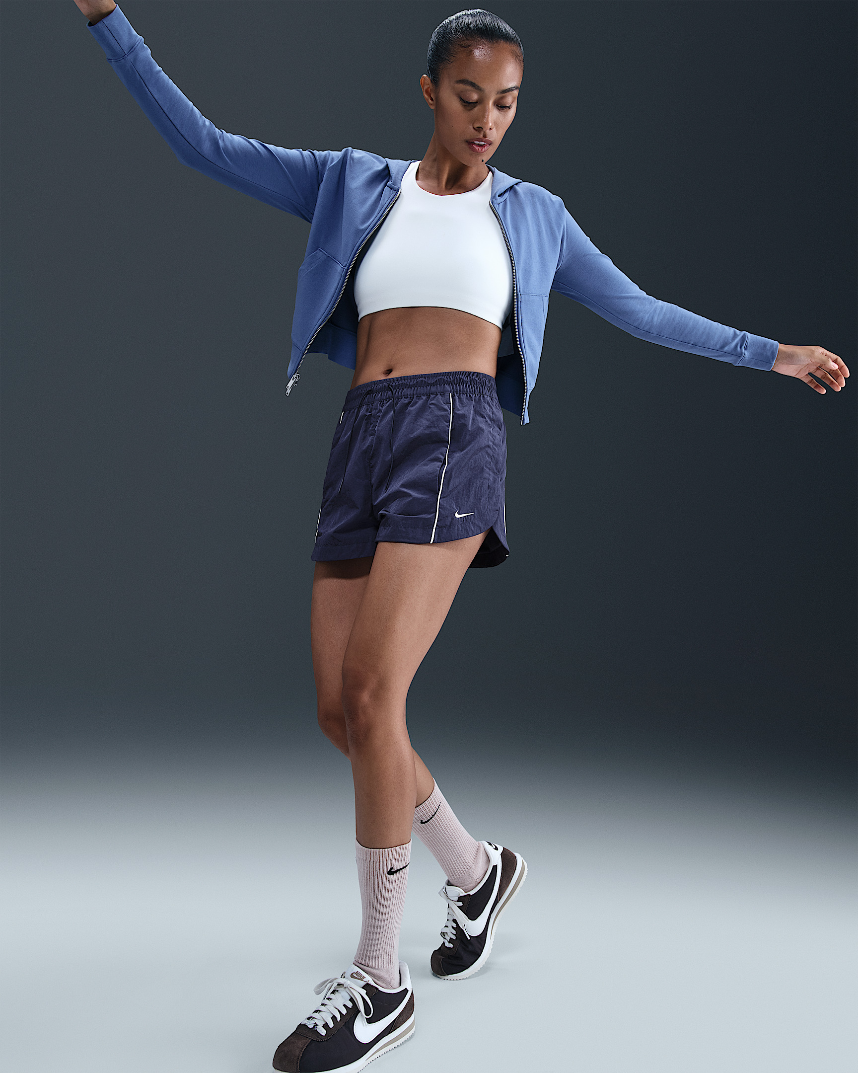 Nike Windrunner Women's Mid-Rise 2" Woven Shorts - 5