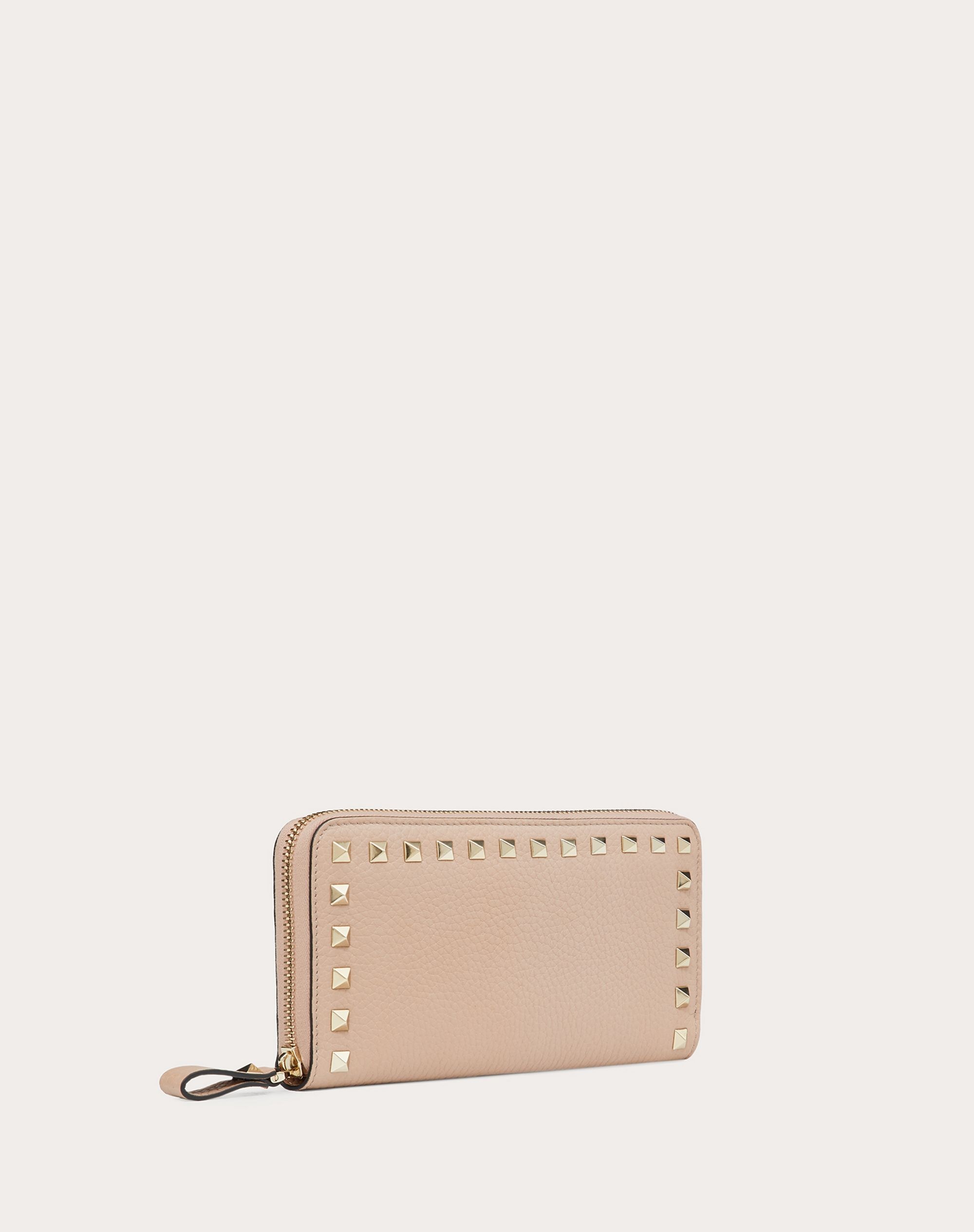 ROCKSTUD GRAINY CALFSKIN ZIPPERED WALLET - 4