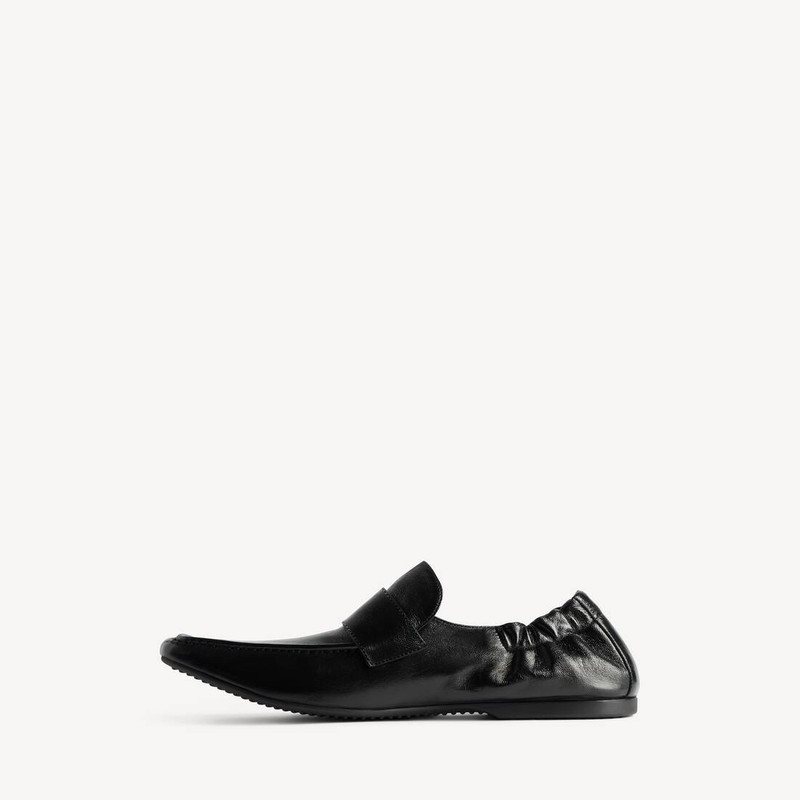 BALENCIAGA Men's Palermo Bb Loafer in Black outlook
