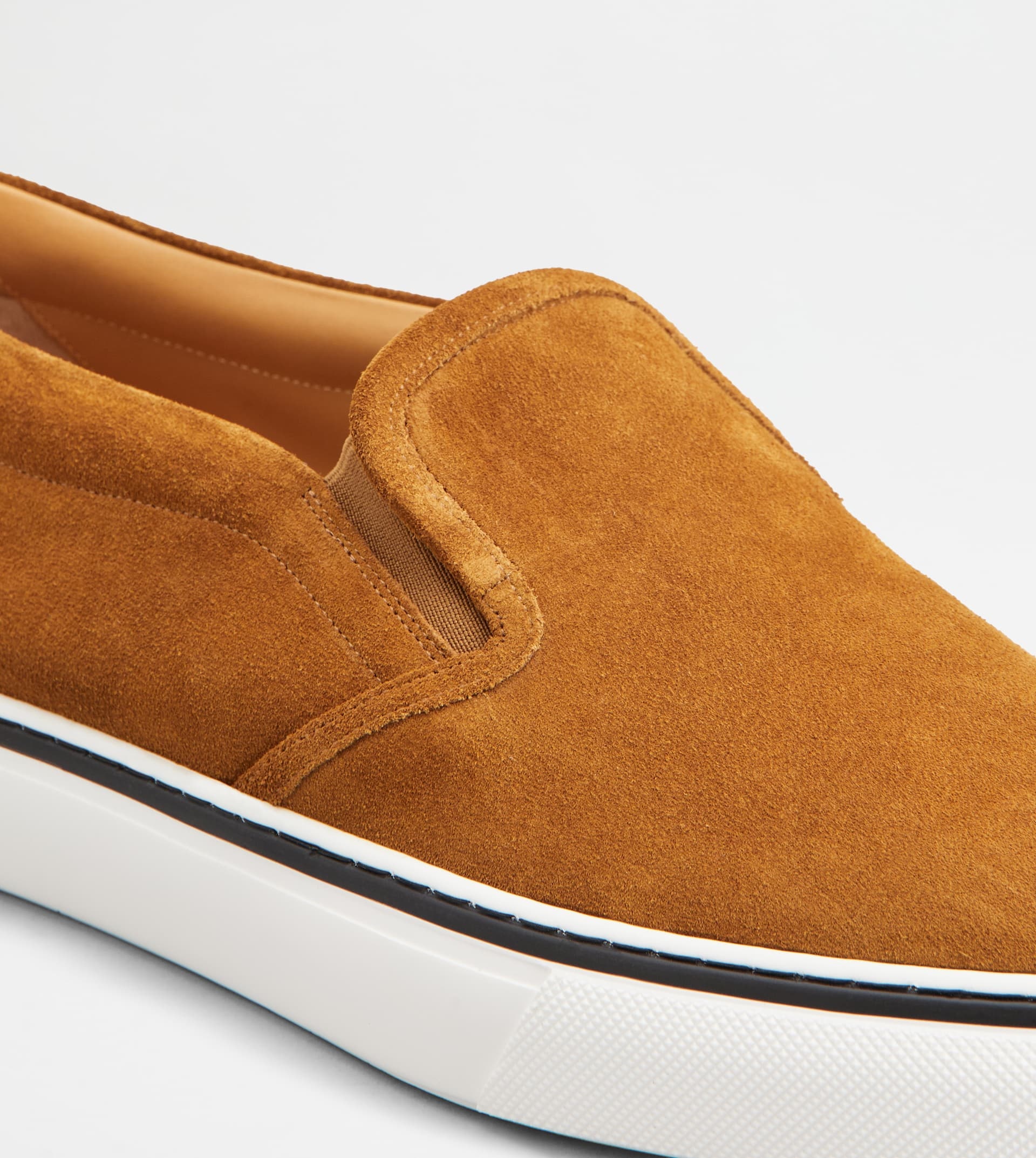 SLIP-ONS IN SUEDE - BROWN - 5