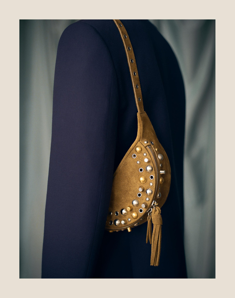 VALENTINO GARAVANI NELLCÔTE SUEDE BELT BAG 9