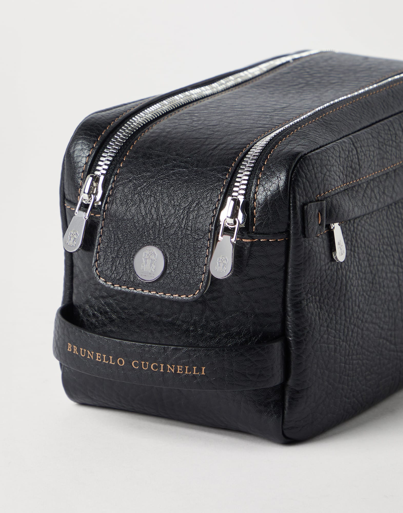 Grained calfskin beauty case with double zipper - 3