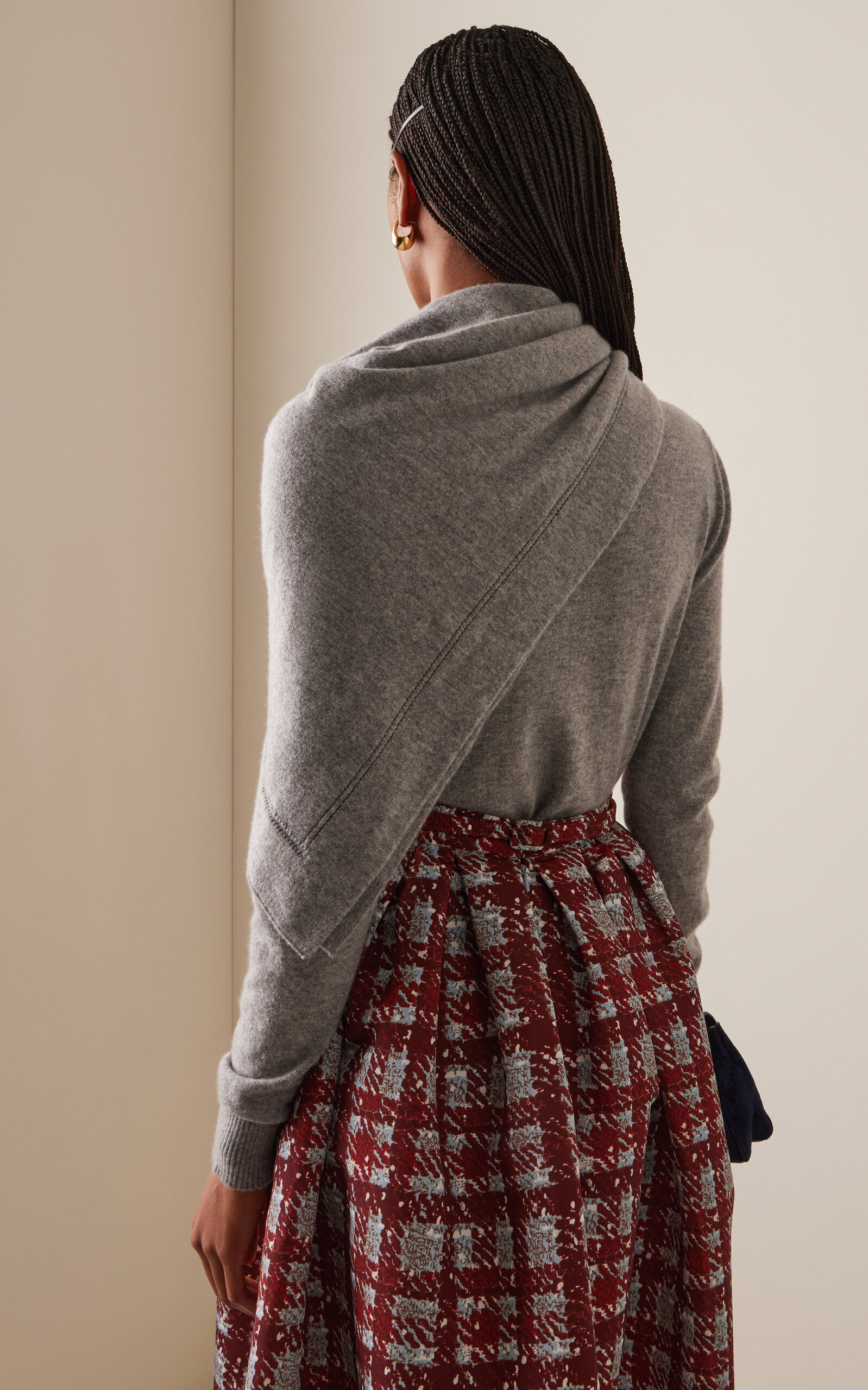 Scarf-Detailed Cashmere Sweater light grey - 4