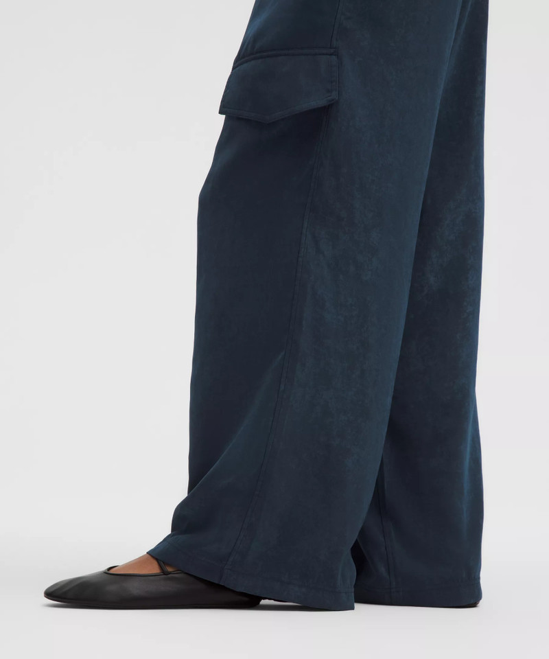 Matte Satin Relaxed-Fit Mid-Rise Cargo Pant 8