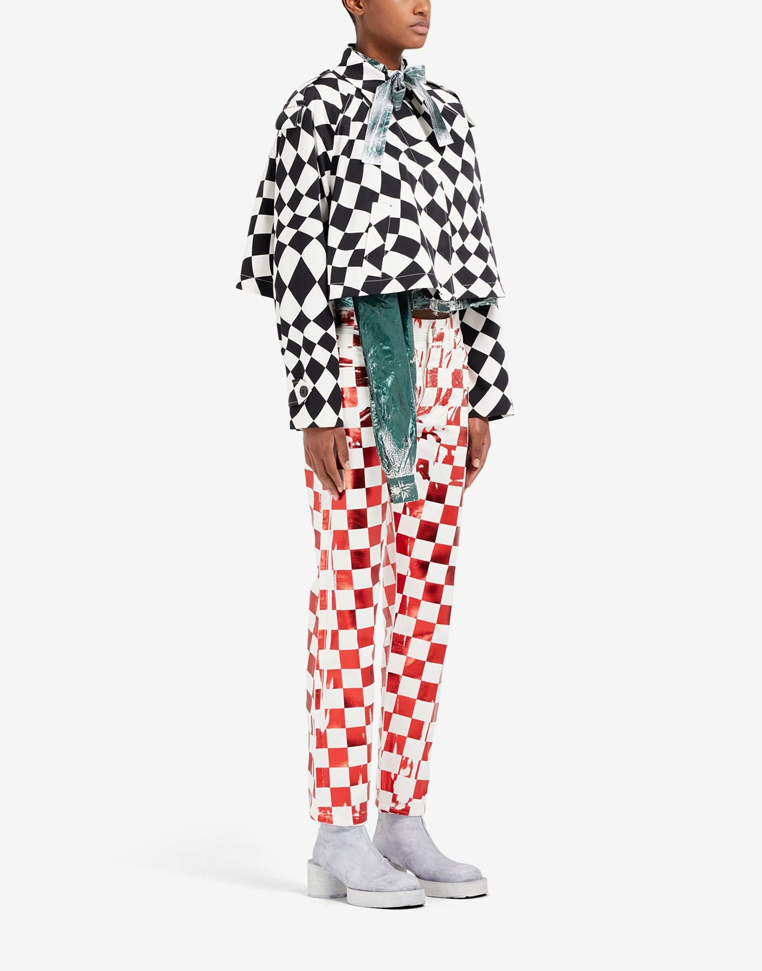 Distorted chess print crop trench coat - 3